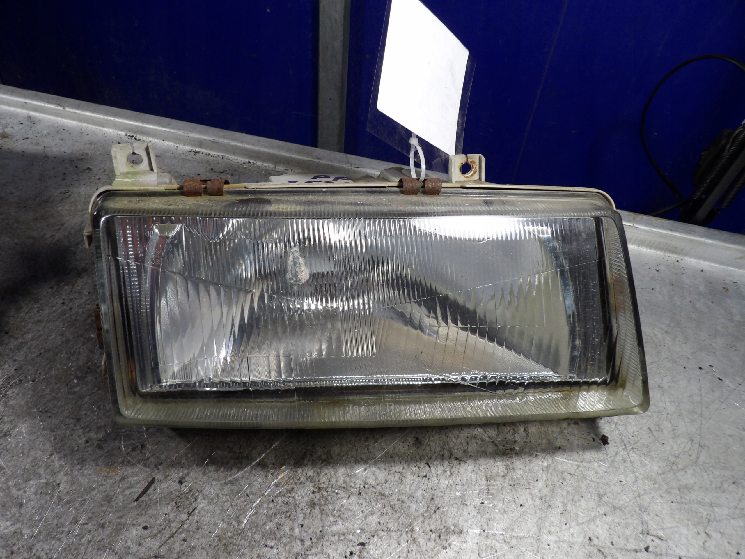 Skoda Felicia light front right lift