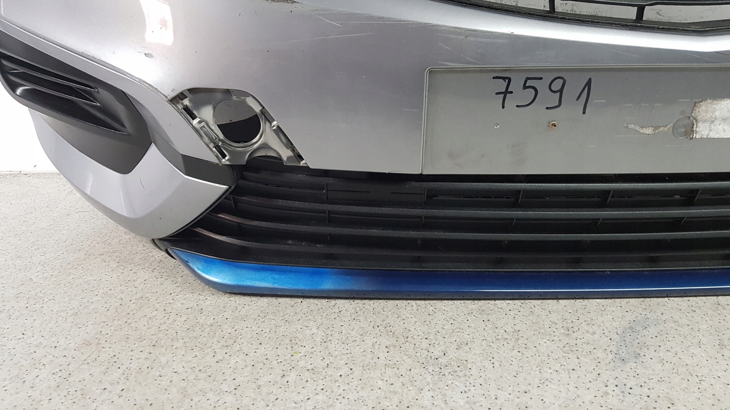 OPEL COMBO E 2018 - bumper front 7591