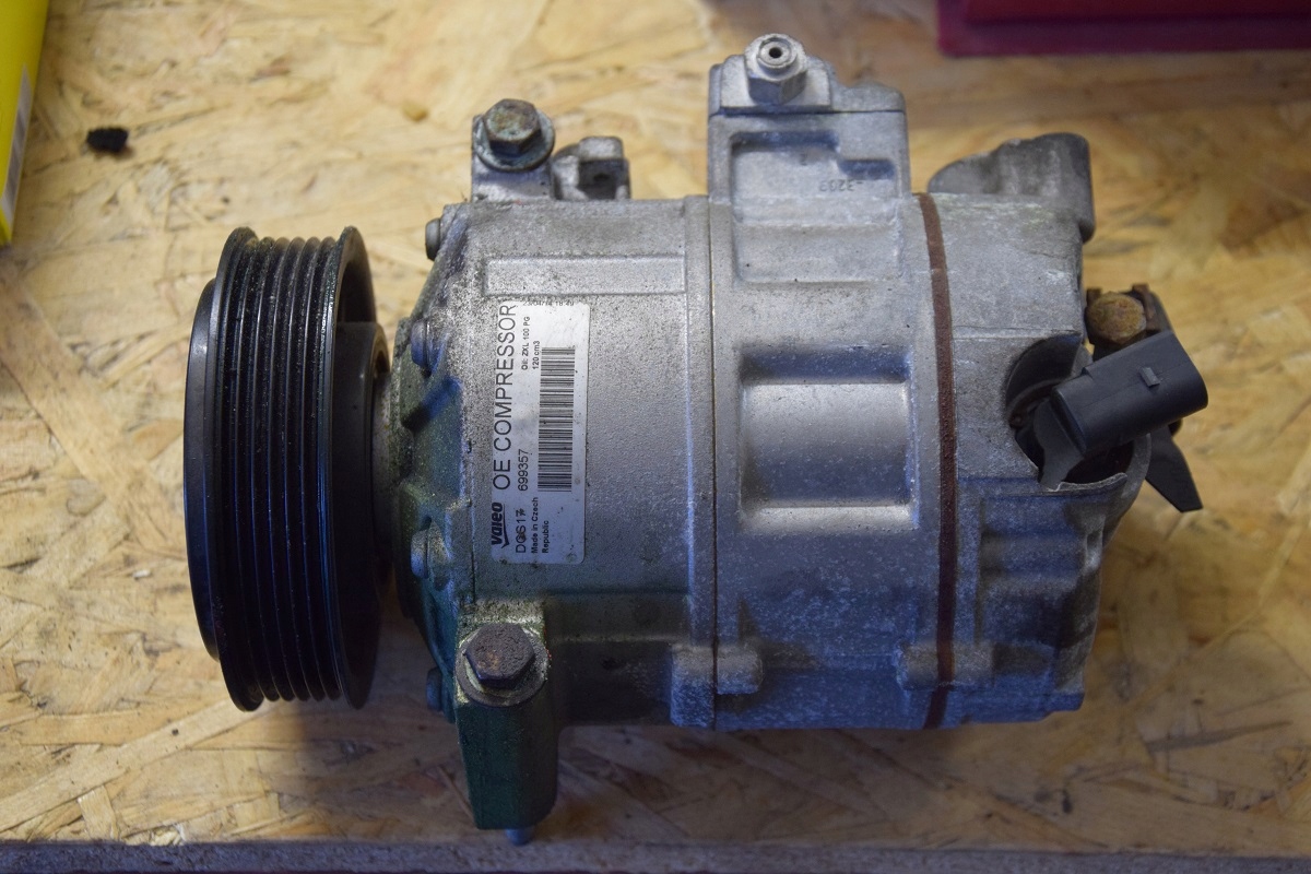 компрессор кондиционера valeo 699357