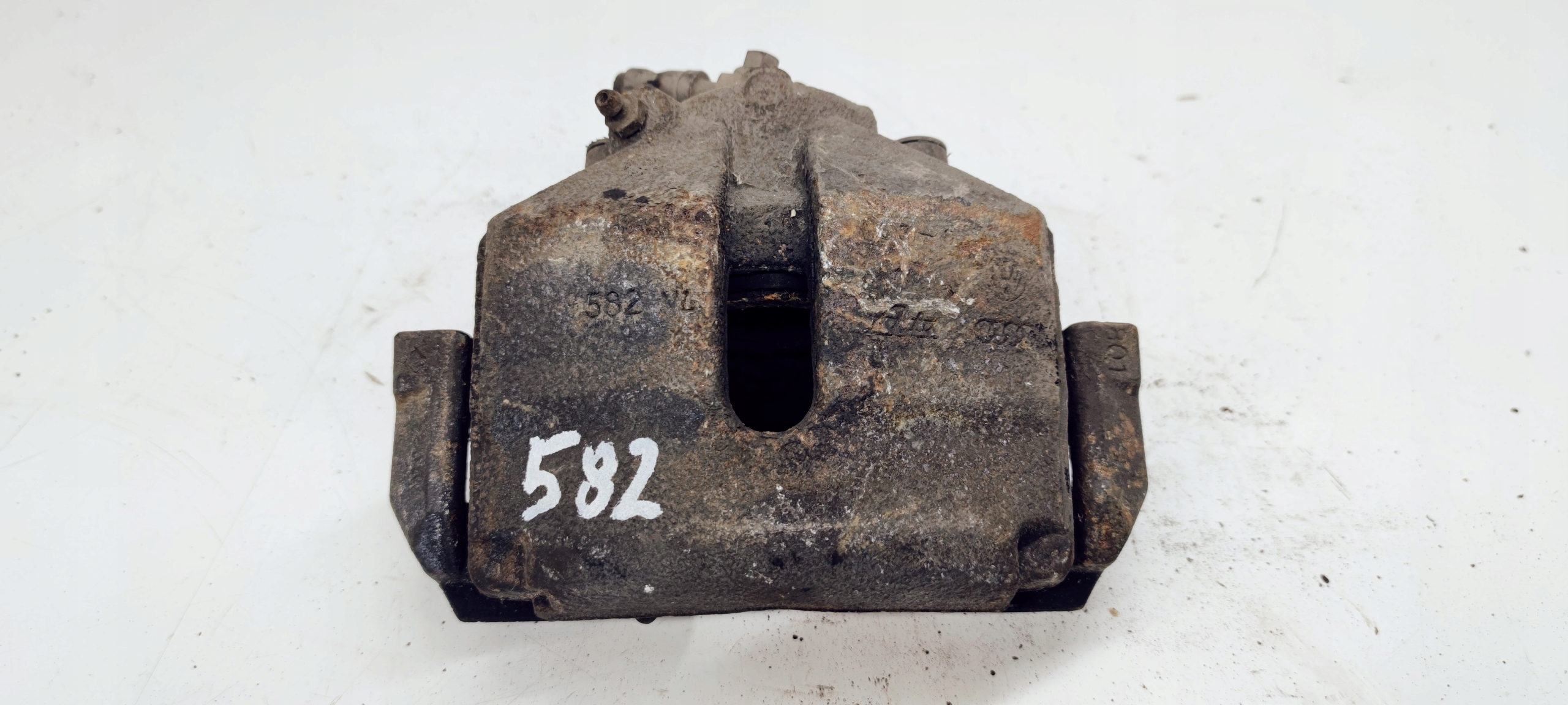 caliper brake right front AUDI A3 8P VWSEAT 582