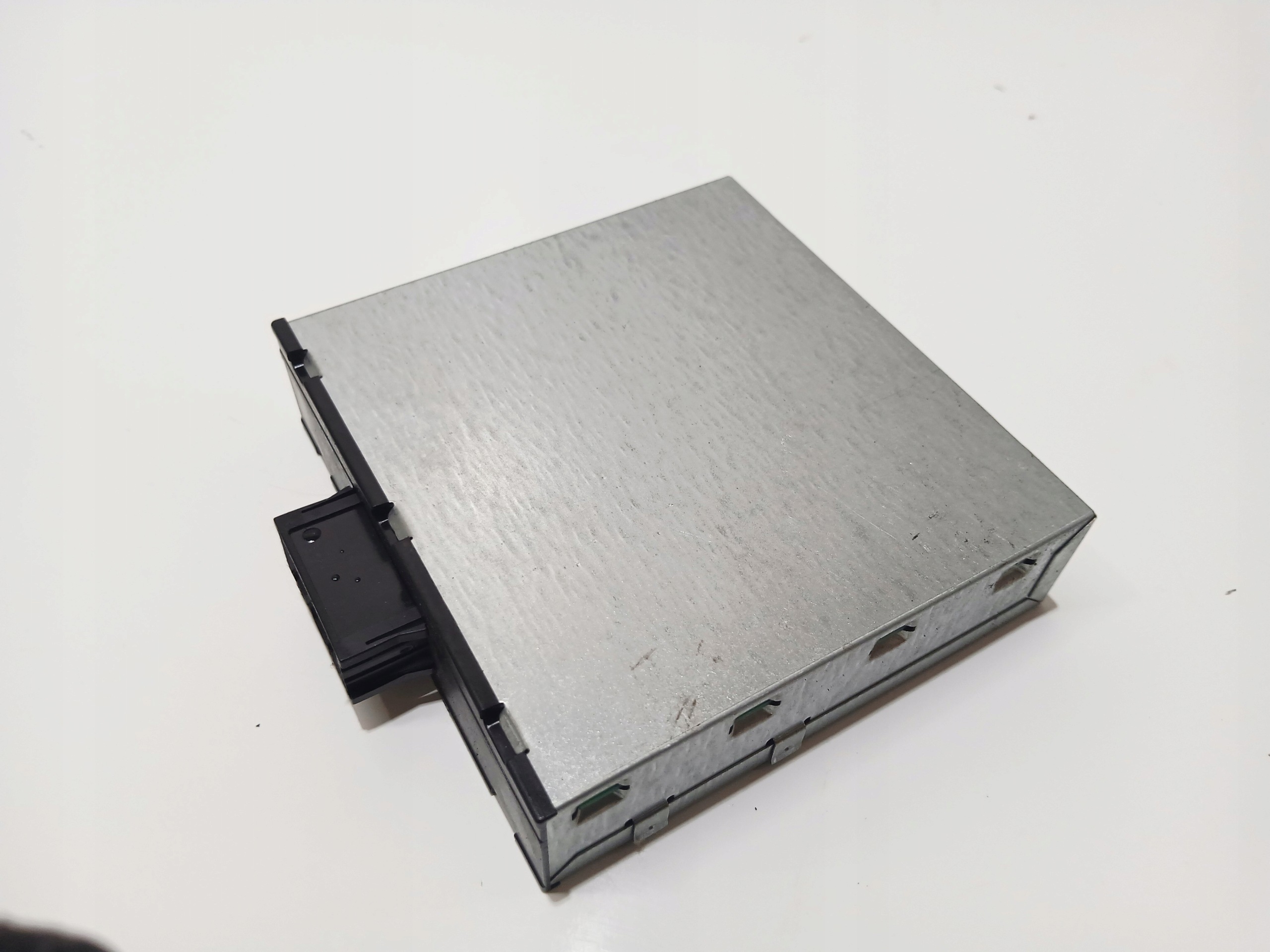 voltage module BMW E90 E91 LCI OE 9127088 (24235356)