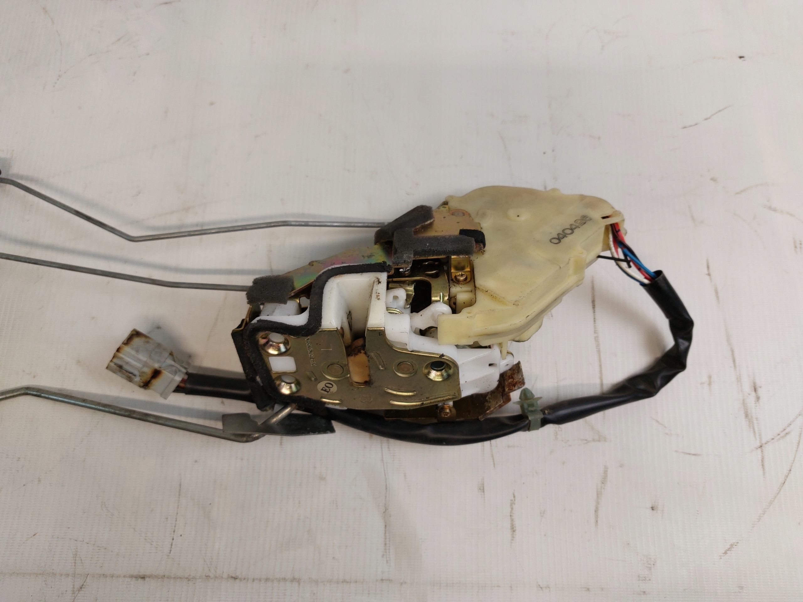 lock door left front HONDA CR-V II 6 PIN
