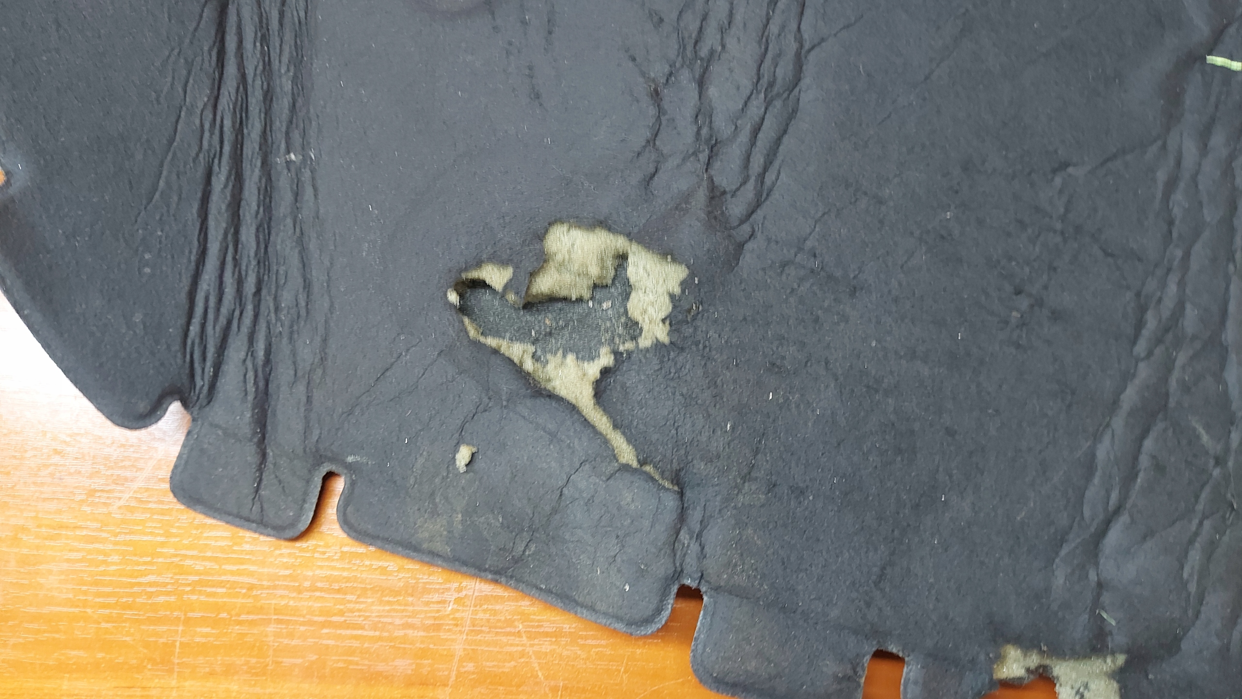 Insonorisation du capot KOMORY Moteur SKODA OCTAVIA IV