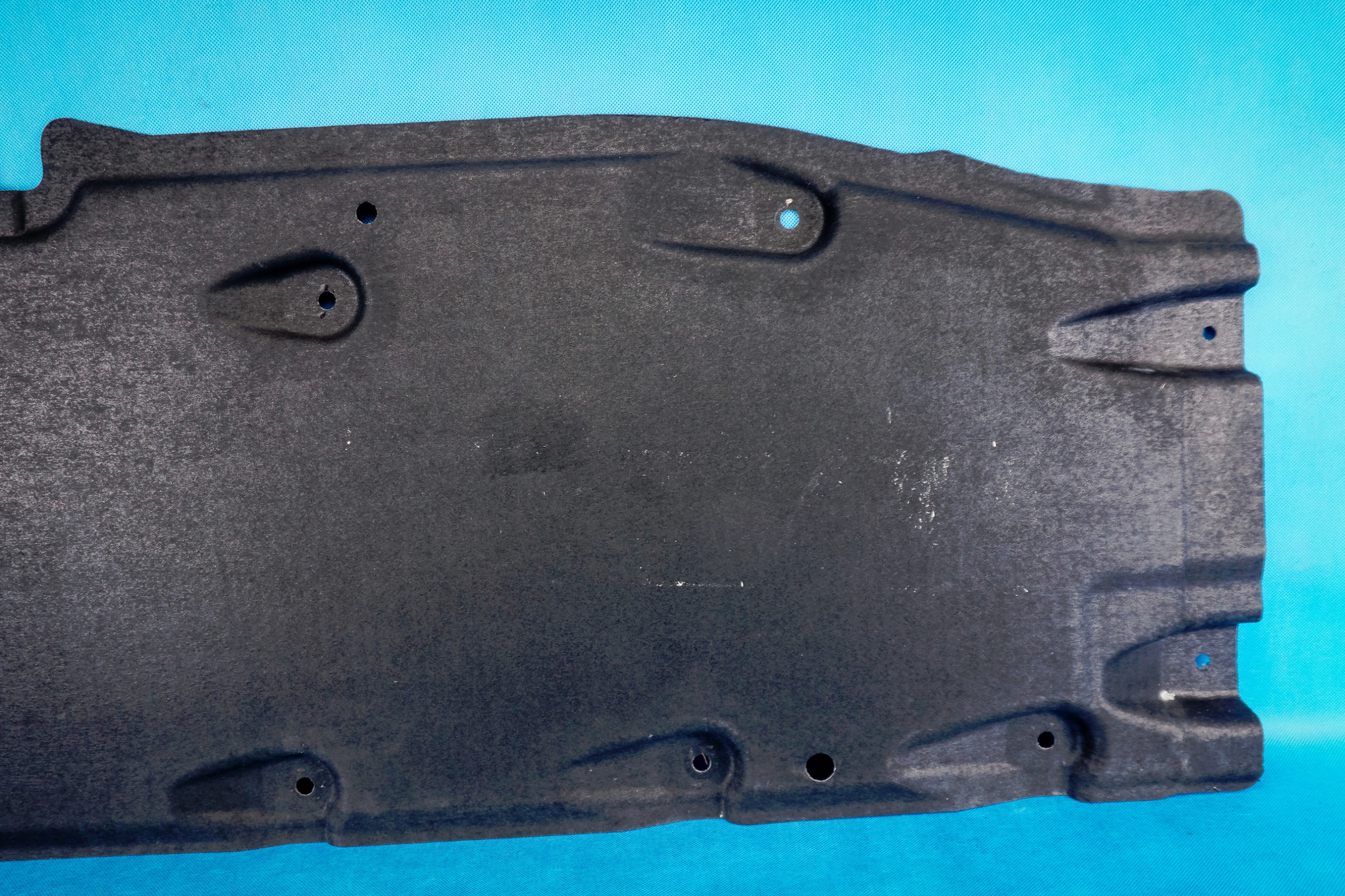 cover chassis left Audi A8 S8 4H 4H0825205D