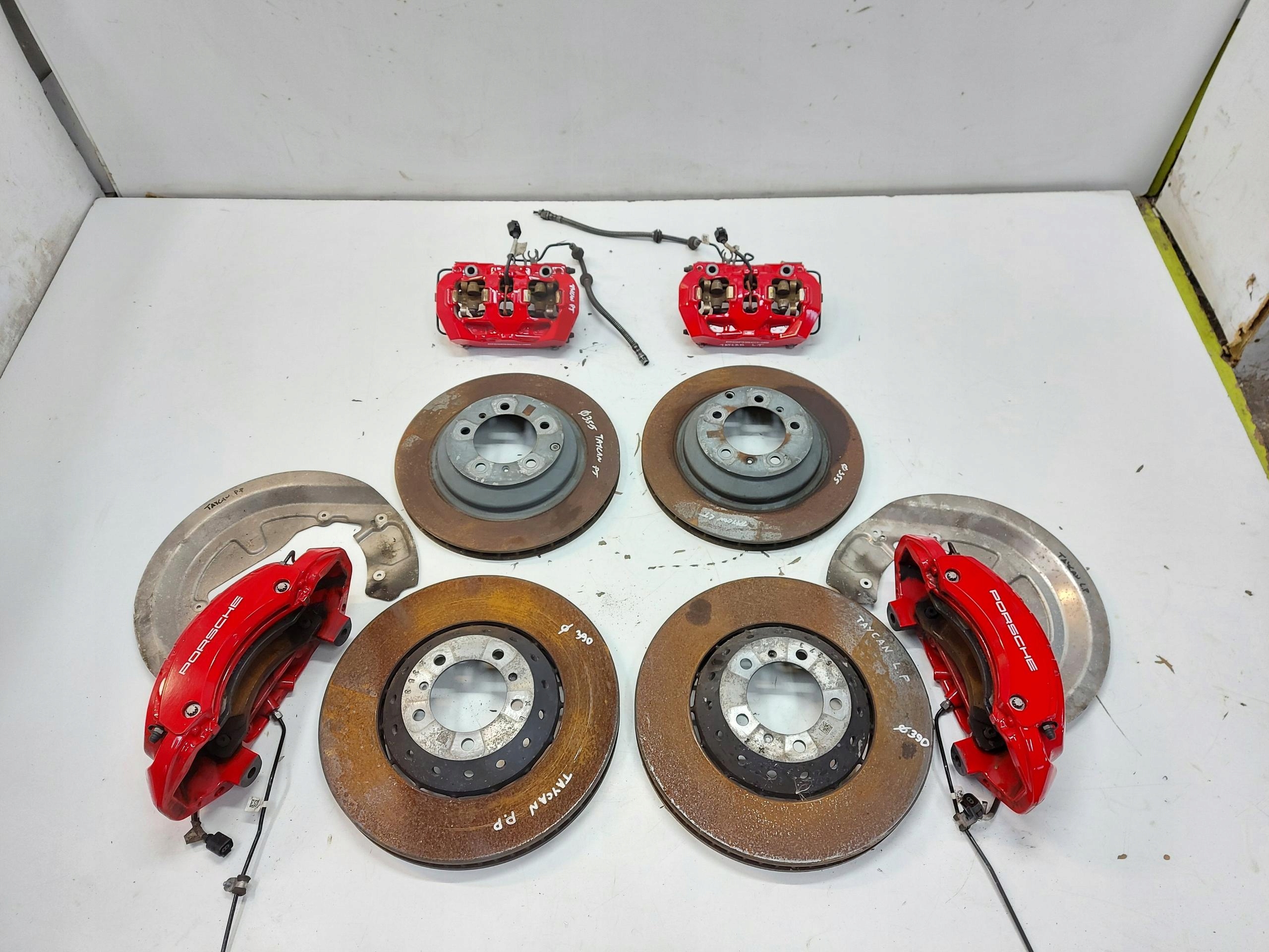 Porsche Taycan GTS 9J1 caliper disc front rear part left right 390mm komplet