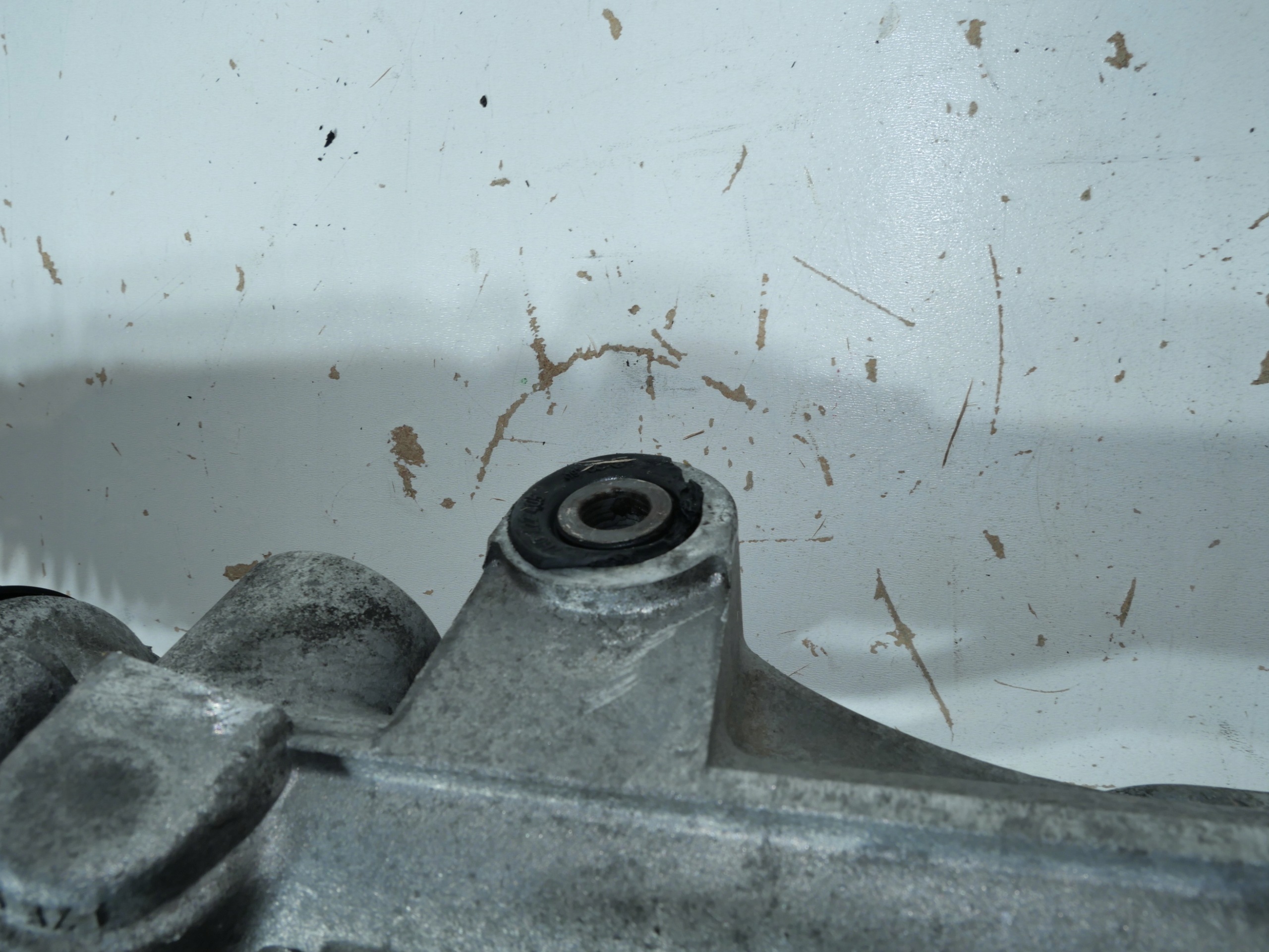 Boîter direction VW AMAROK 2H3422055B