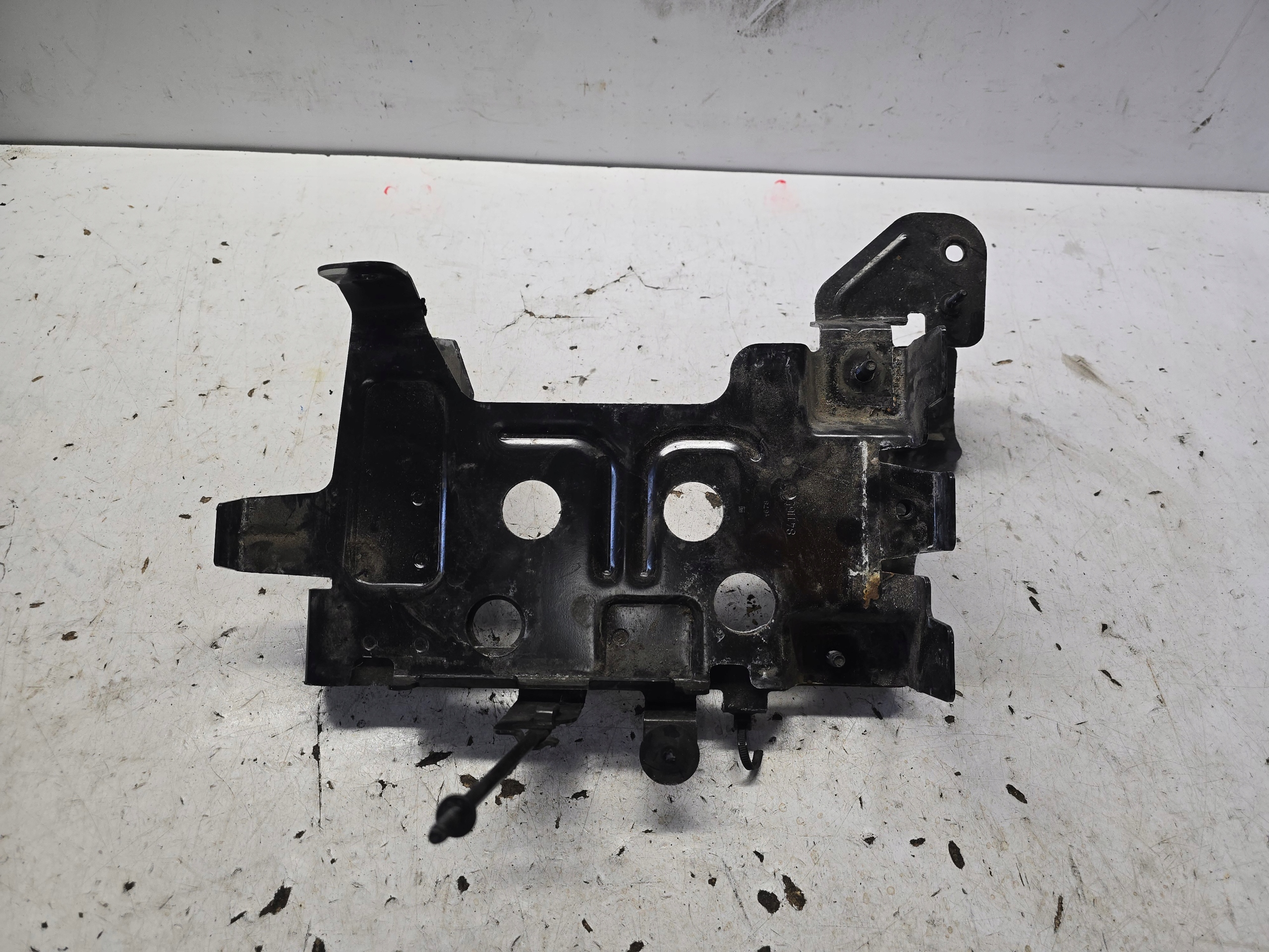 OPEL INSIGNIA B II Halter AKUMULATORA