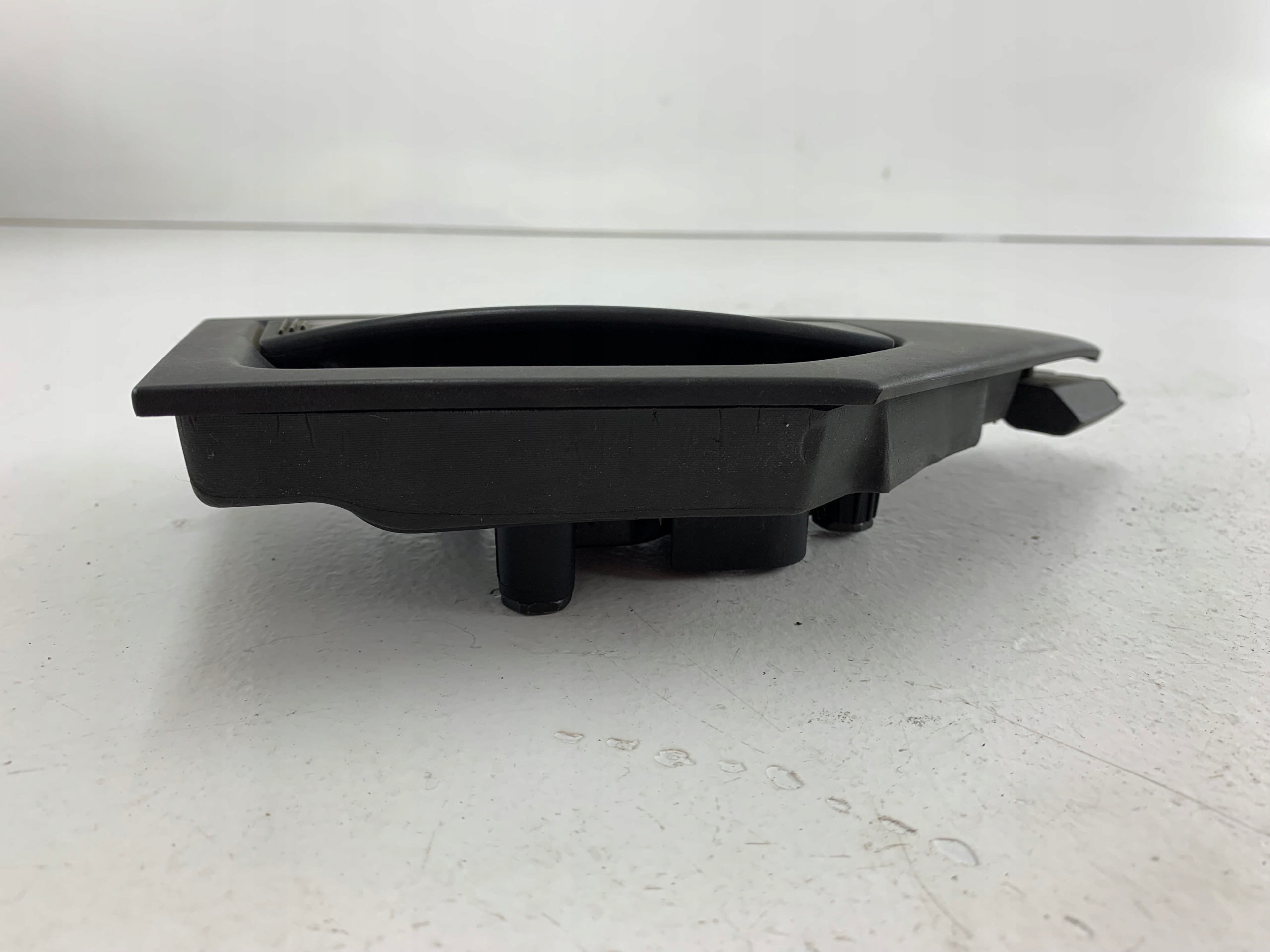 RENAULT TWINGO III handle door left rear part