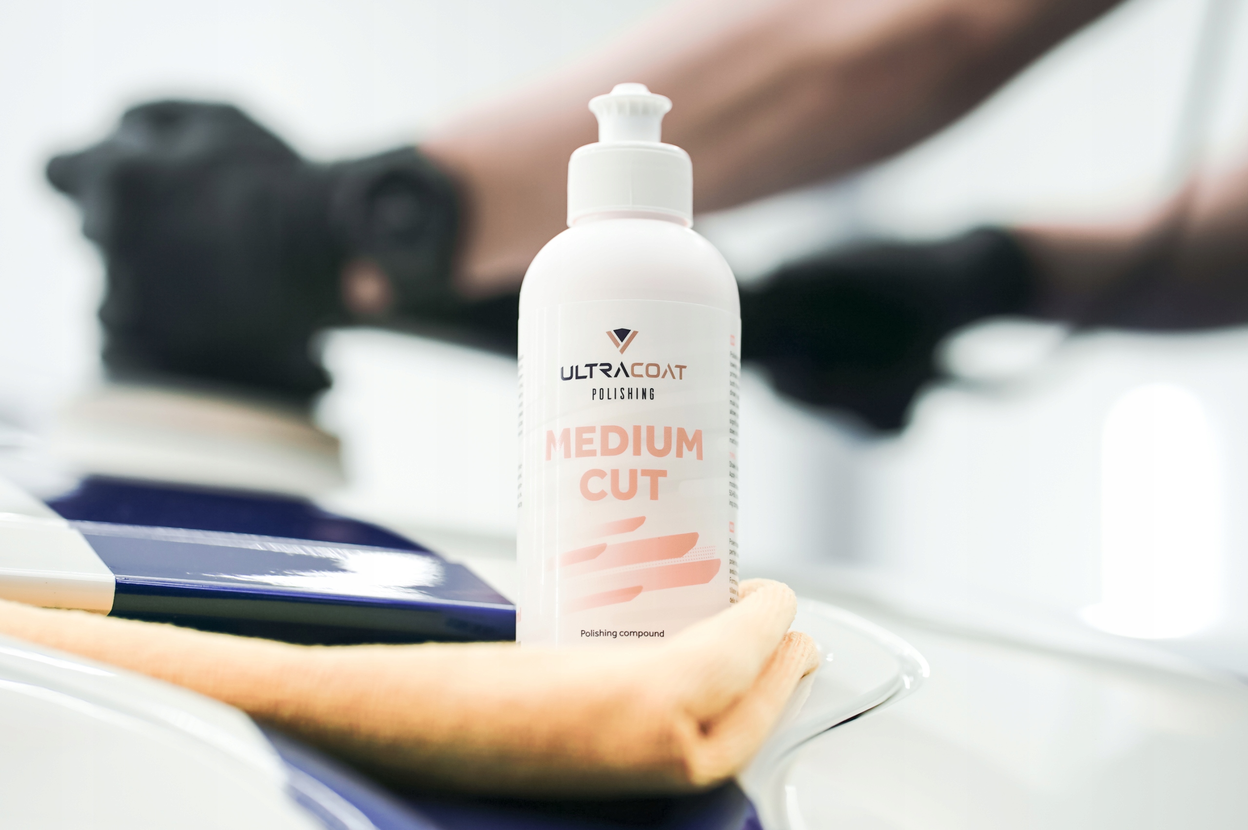 ULTRACOAT MEDIUM CUT 1L ONE STEP JEDNOETAPOWA ŚREDNIO TNĄCA PASTA POLERSKA Rodzaj polerowanie lakieru