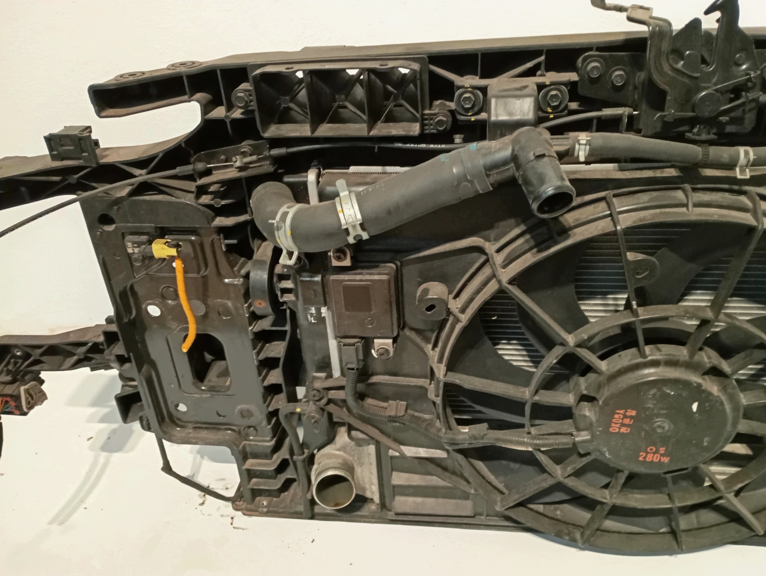 radiators complete HYUNDAI KONA 1,6HYB