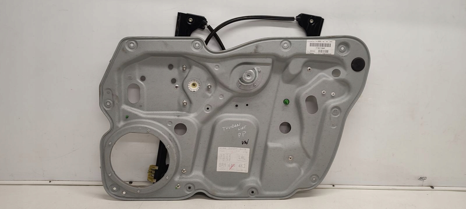 window regulator right front mechanism VW Touran and LIFT 1,4 TSI