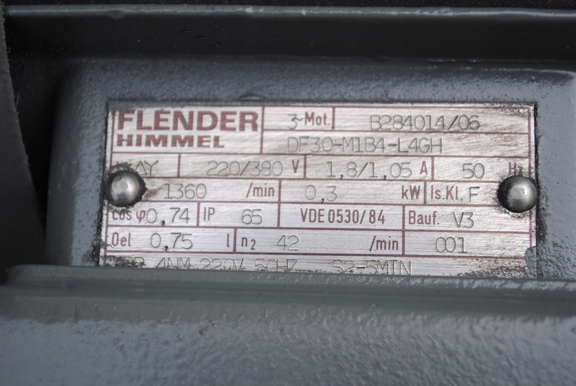 Motoreduktor kołnierzowy 0.3kw. 42obr/min. FLENDER Prędkość obrotowa 42 obr./min