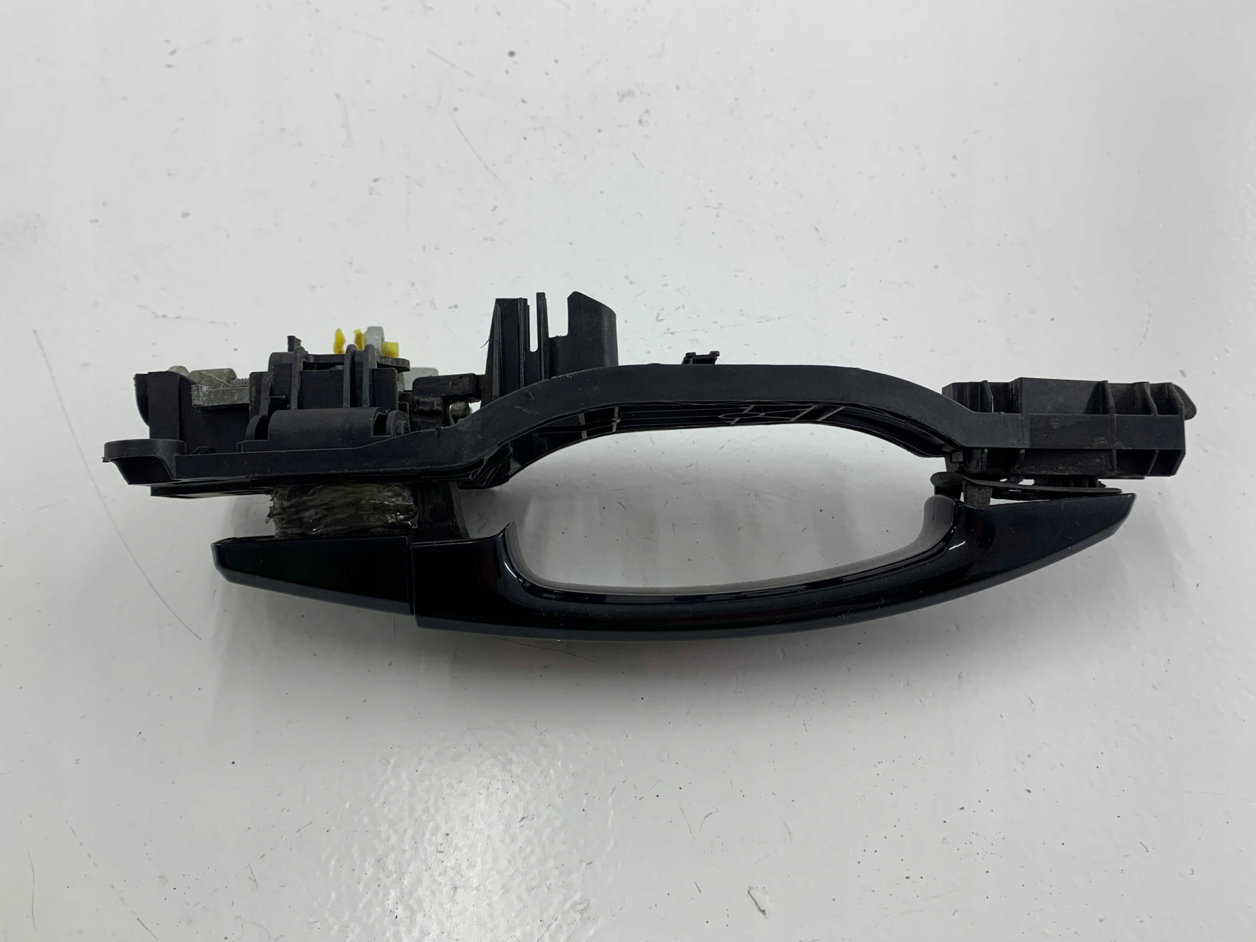 OPEL ASTRA H handle exterior left rear part