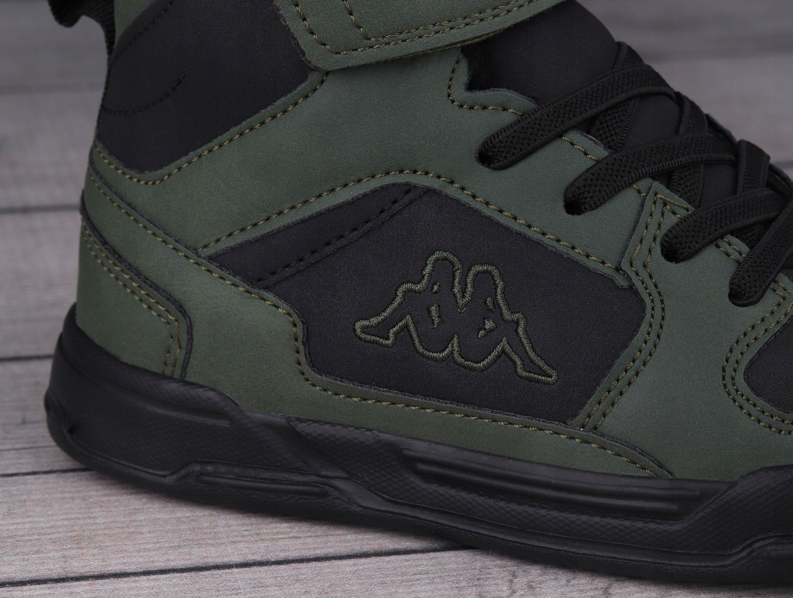 Buty zimowe dziecięce Kappa LINEUP FUR K Army/Black Ocieplane Futerko Rozmiar 25