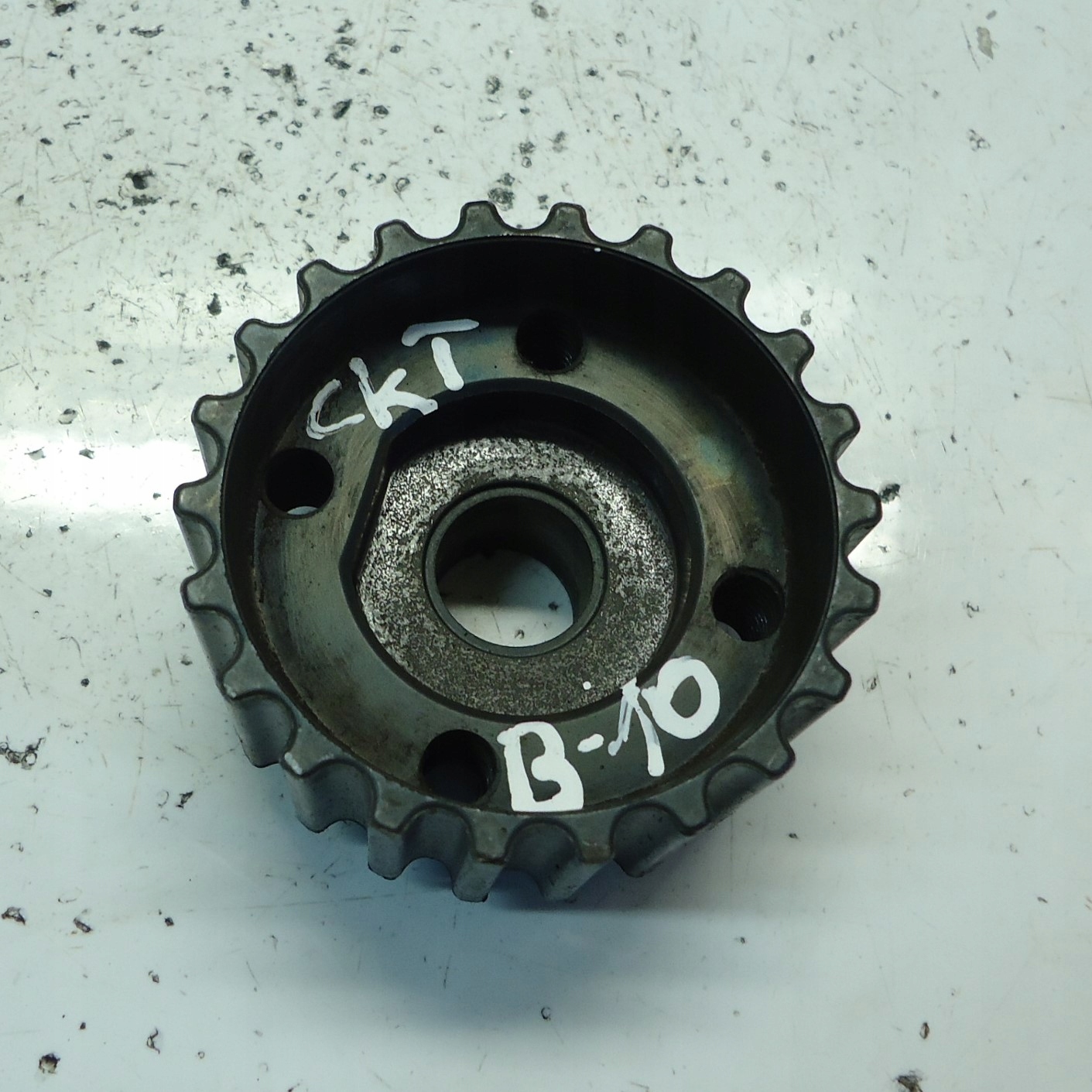VW CRAFTER 2.0TDI CKT wheel ZEBATE 03P105263A