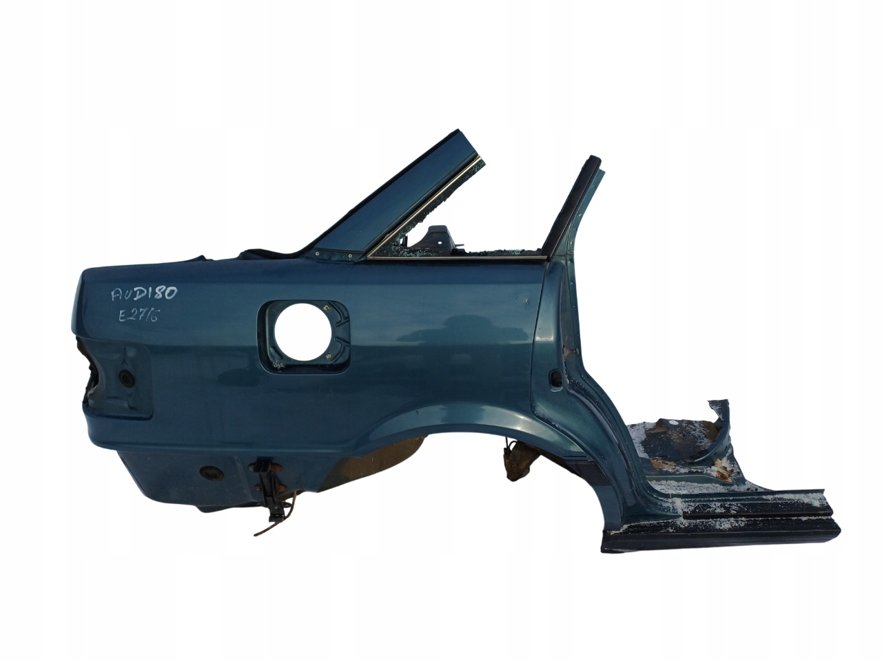 AUDI 80 B3 86- ĆWIARTKA BŁOTNIK PRAWY TYŁ LY6Z