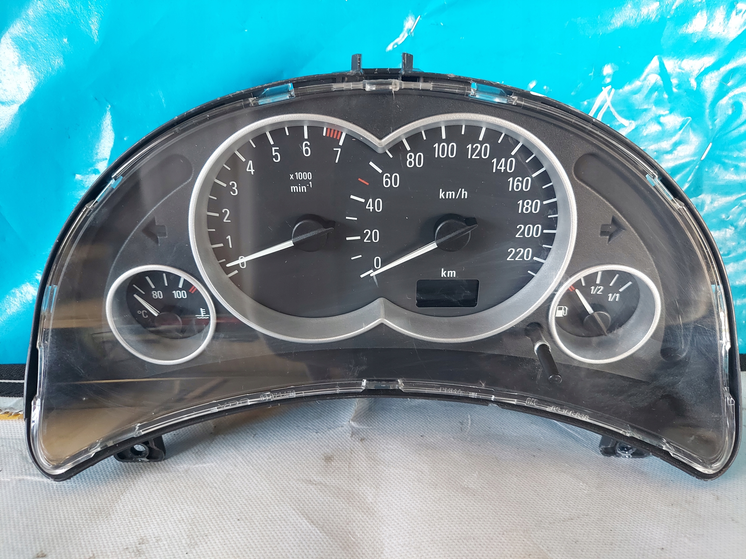 dials clock OPEL TIGRA 1.4 16V 13173364WW