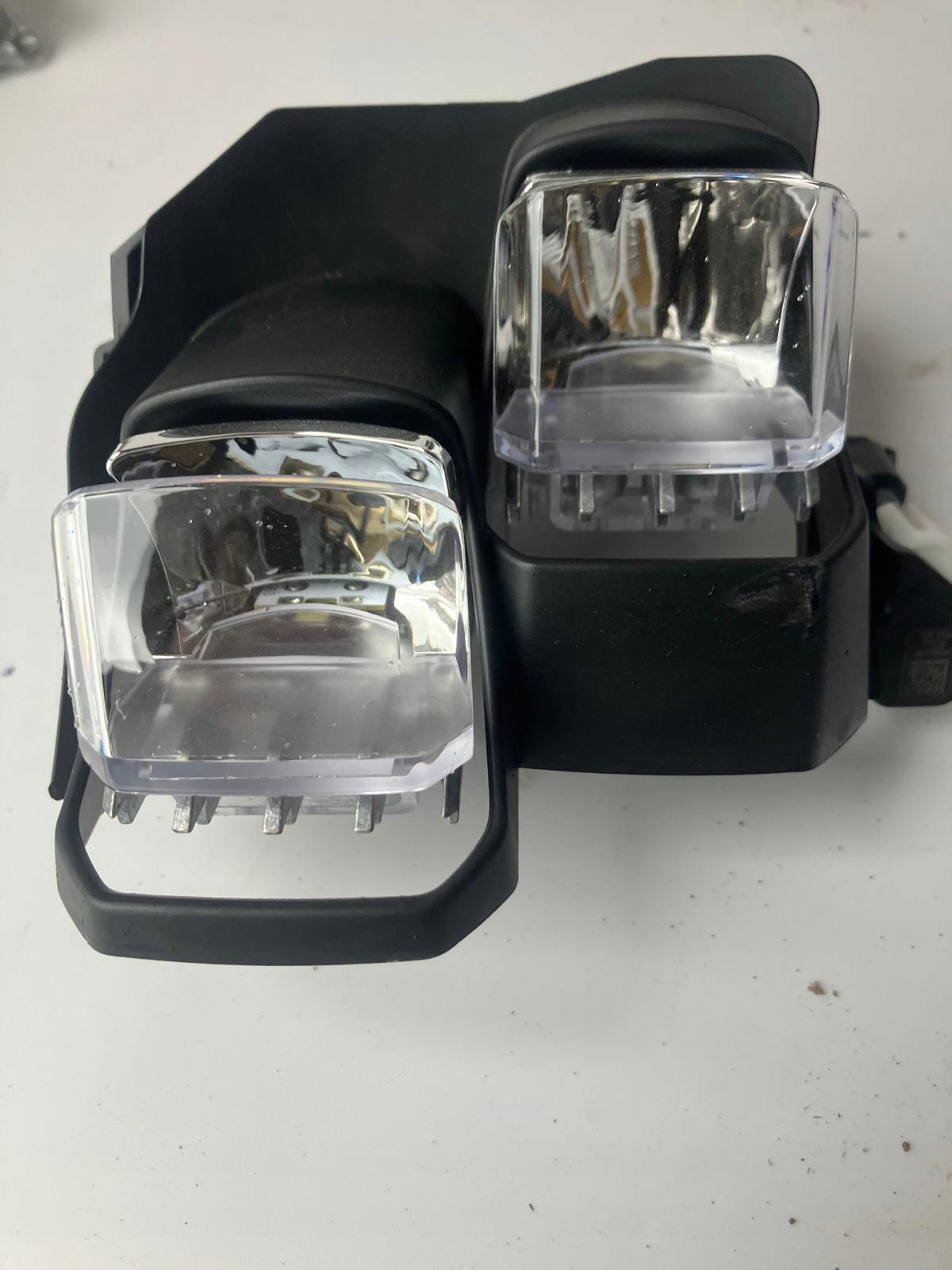 control unit JEZ FULL LED PEUGEOT 308 T9 left front 130734019400