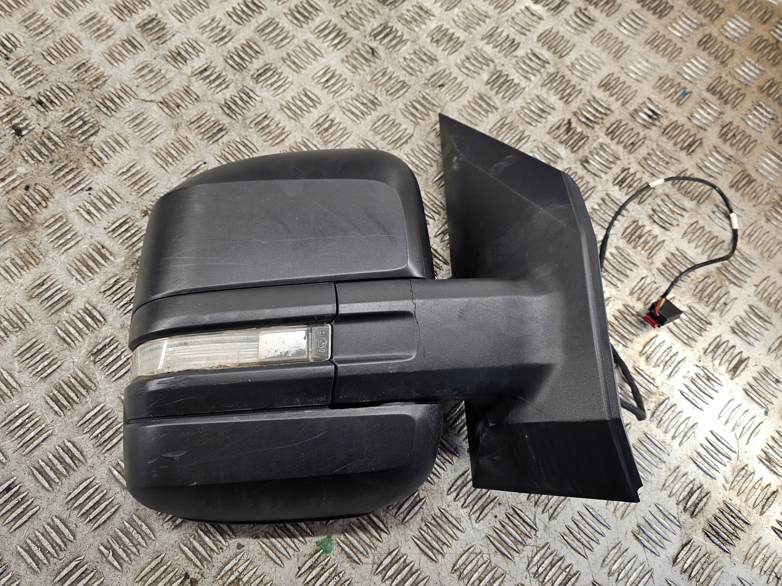 mirror right front VW CRAFTER MAN TGE 7C1857388DL 6PIN