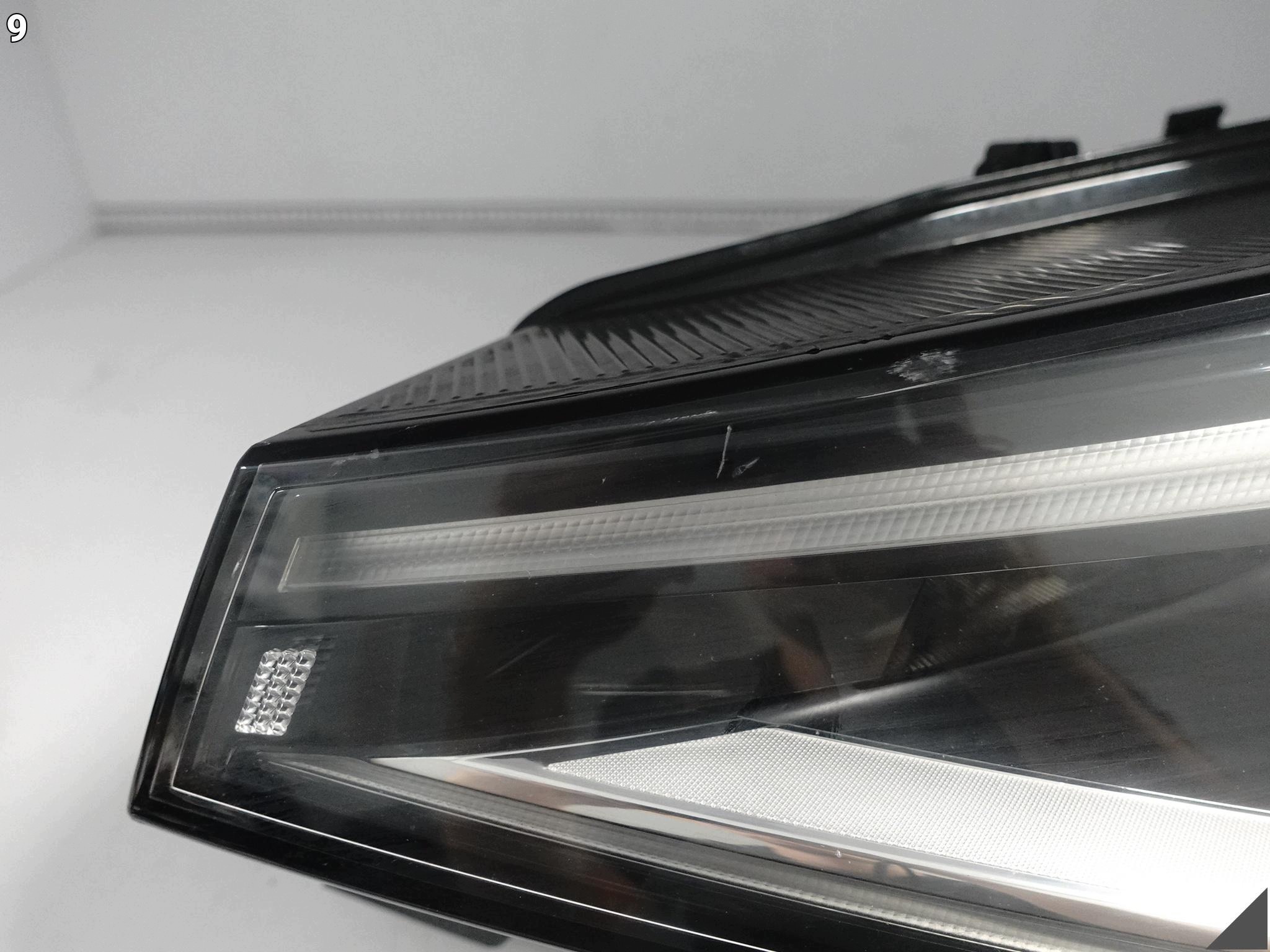 VW ID.4 ID4 ID.5 ID5 GTX 11B 20- light FULL LED IQ.LIGHT left front EUROPA