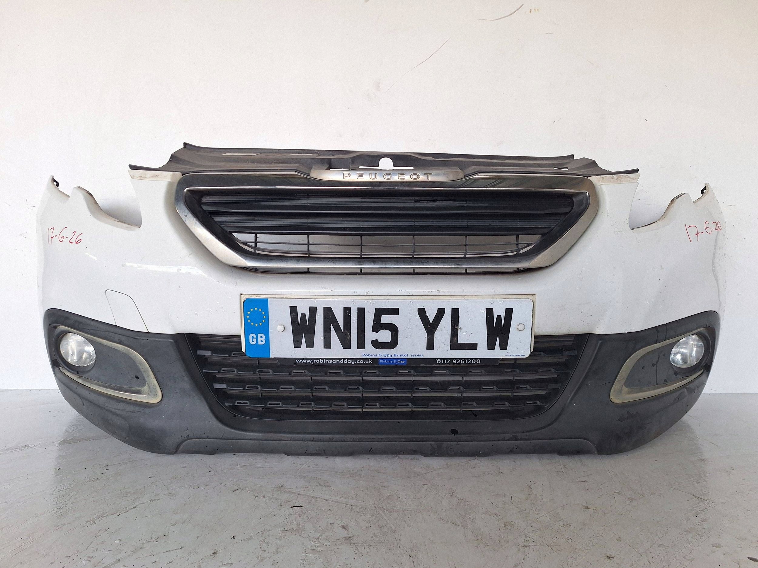 PEUGEOT 2008 e 12-16 Paraurti 9802521077