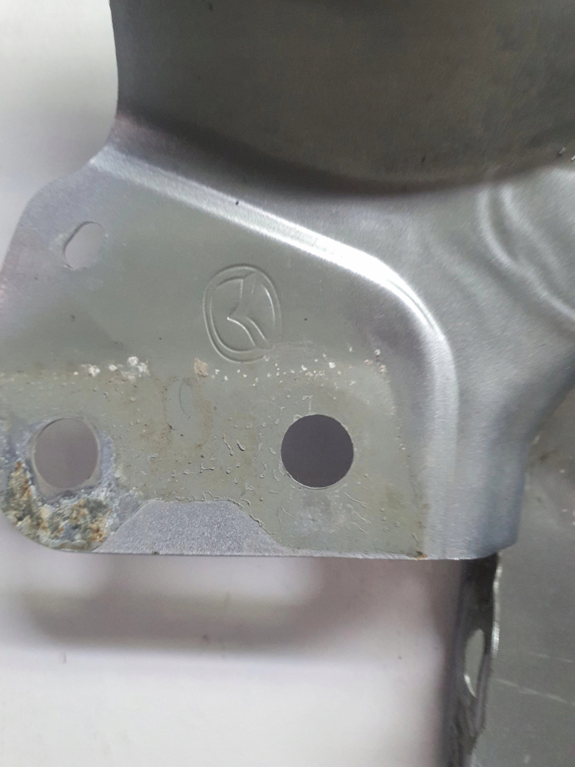 parafango Destra Anteriore MAZDA 3 BP 19