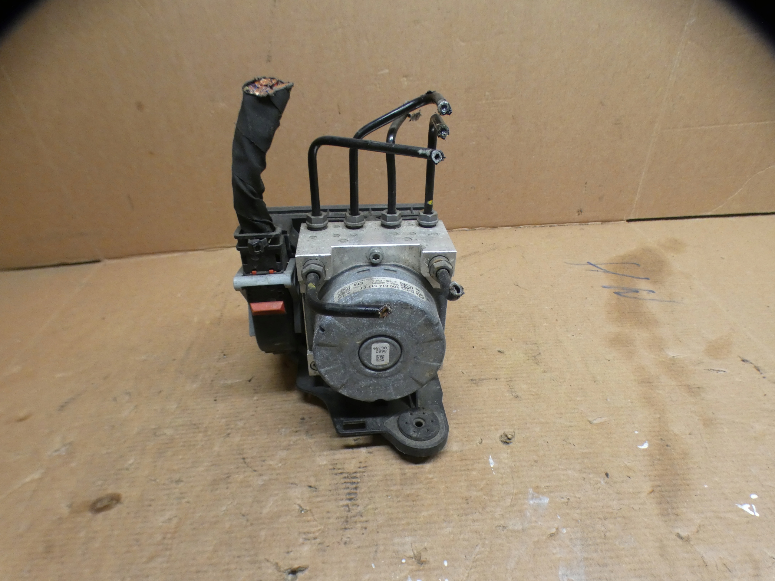 Servofreno ABS A3 VW PASSAT B8 5Q0614517CT