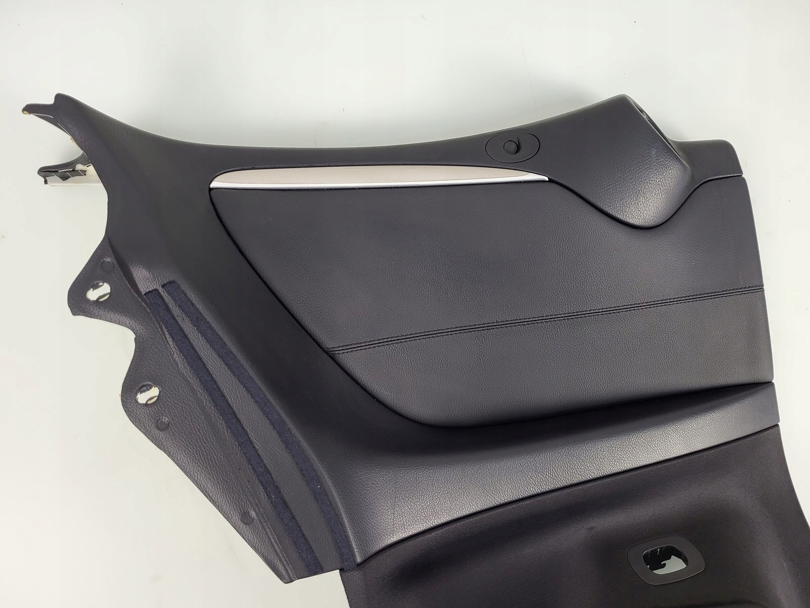 MERCEDES CLK A209 W209 CABRIO side upholstery left rear part