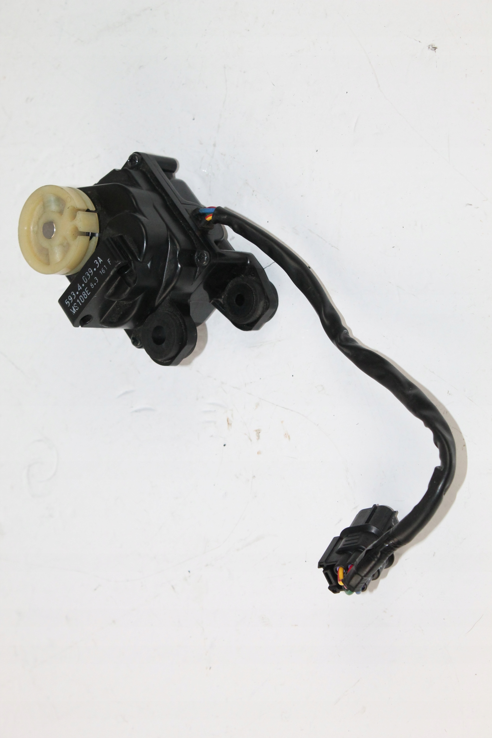 DUCATI SCRAMBLER 1100 SILNICZEK EXUP