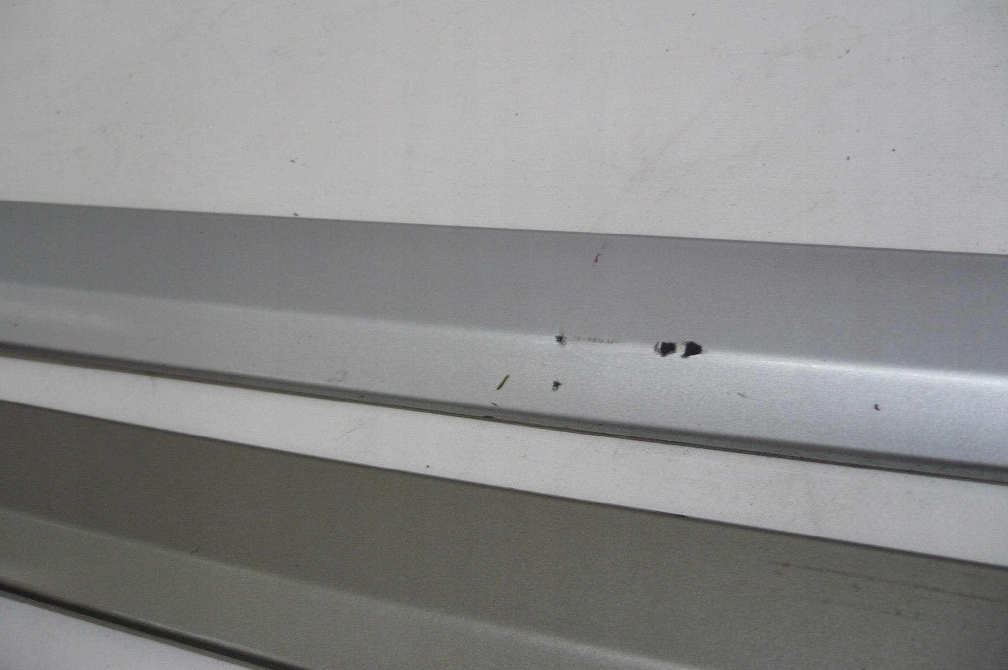 SKODA OCTAVIA II 2 LIFT 08-12 moulding door right front original