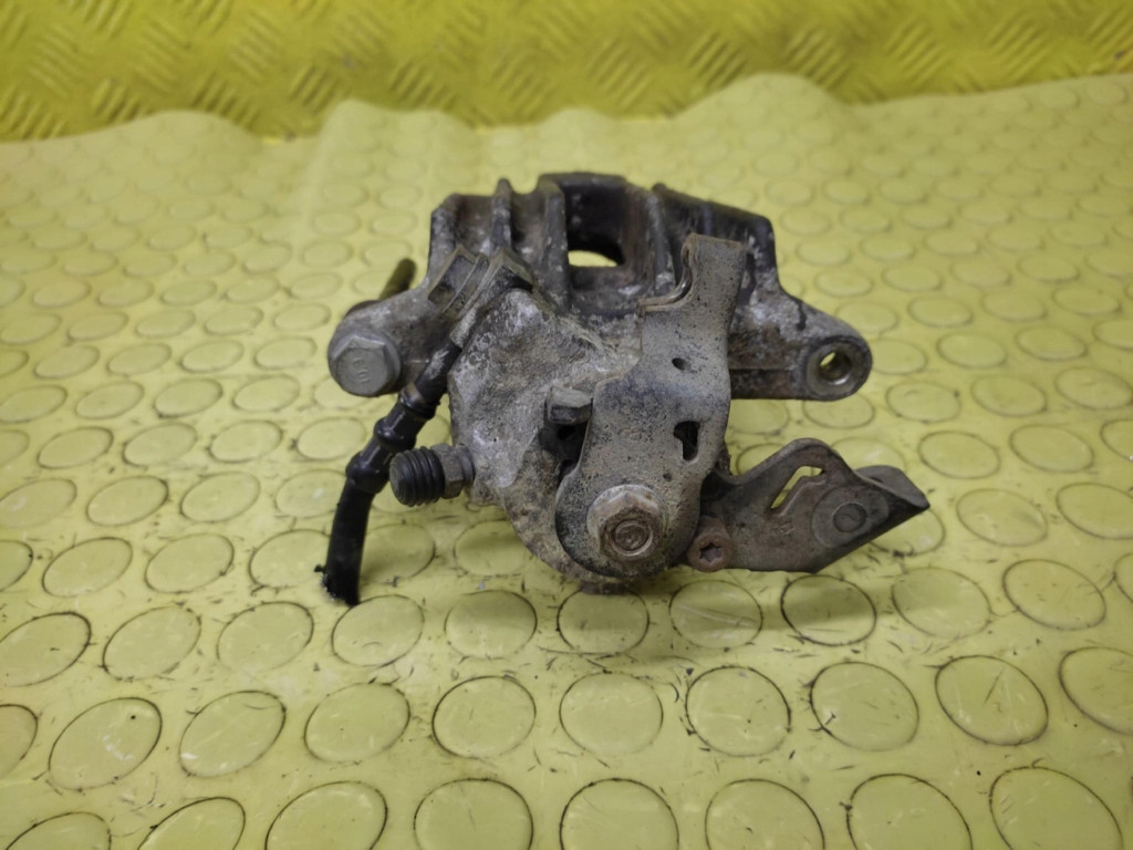 VW POLO IV 9N 1.4 caliper brake left rear part