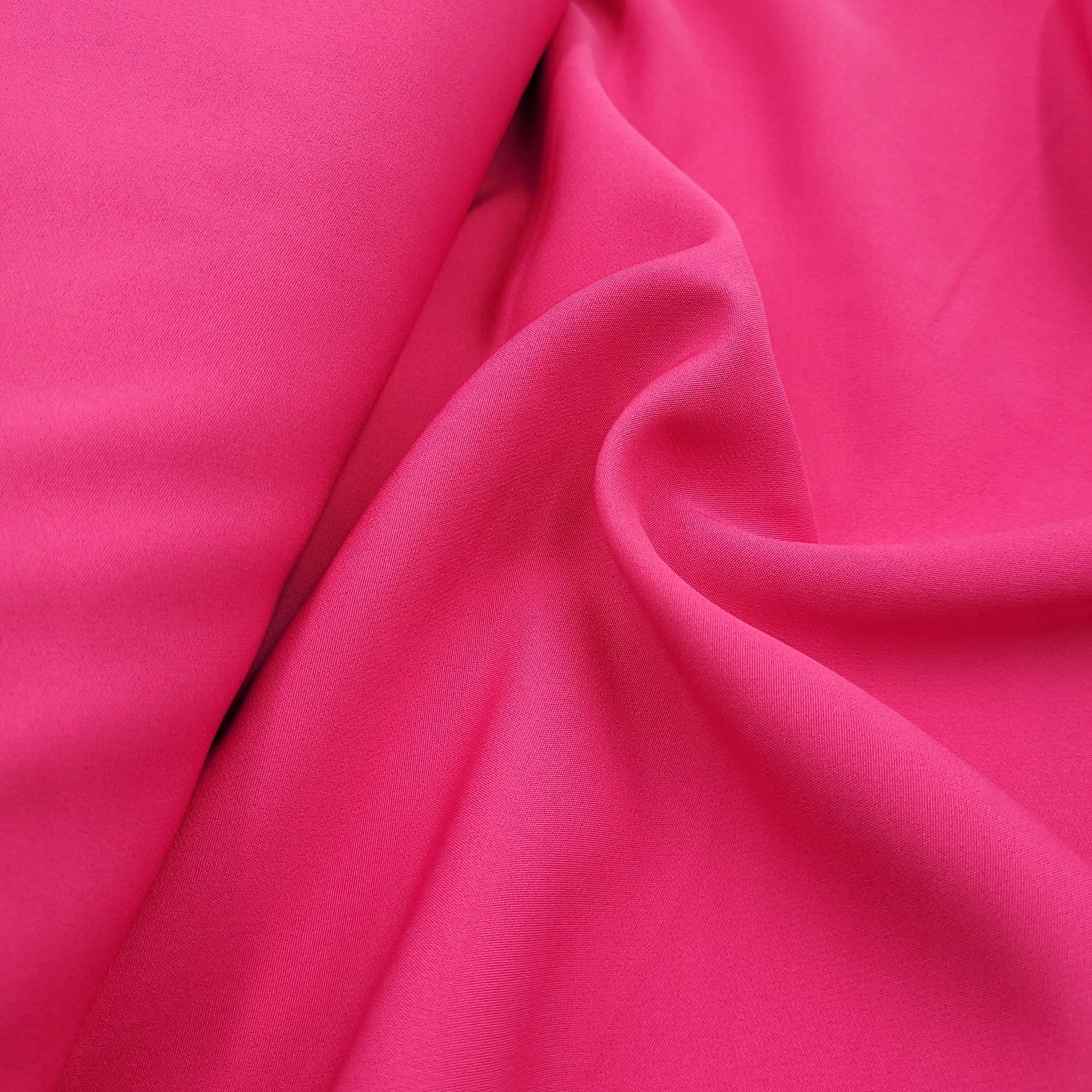 Marchiano Látka Barbie Růže Amarant 60 yardů