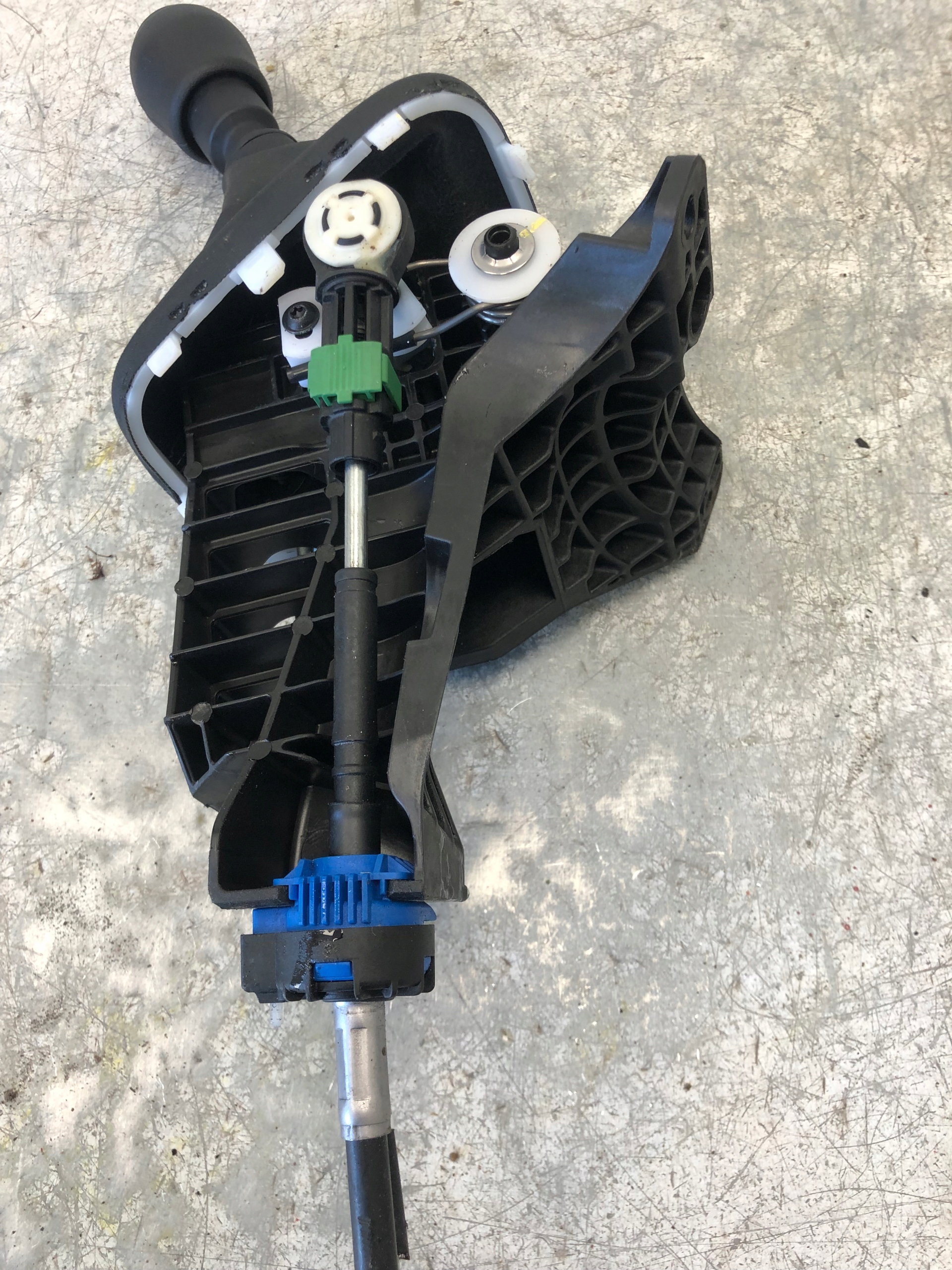 Levier de vitesse Mecanisme levier vitesse Engrenage RENAULT MASTER 349013165R