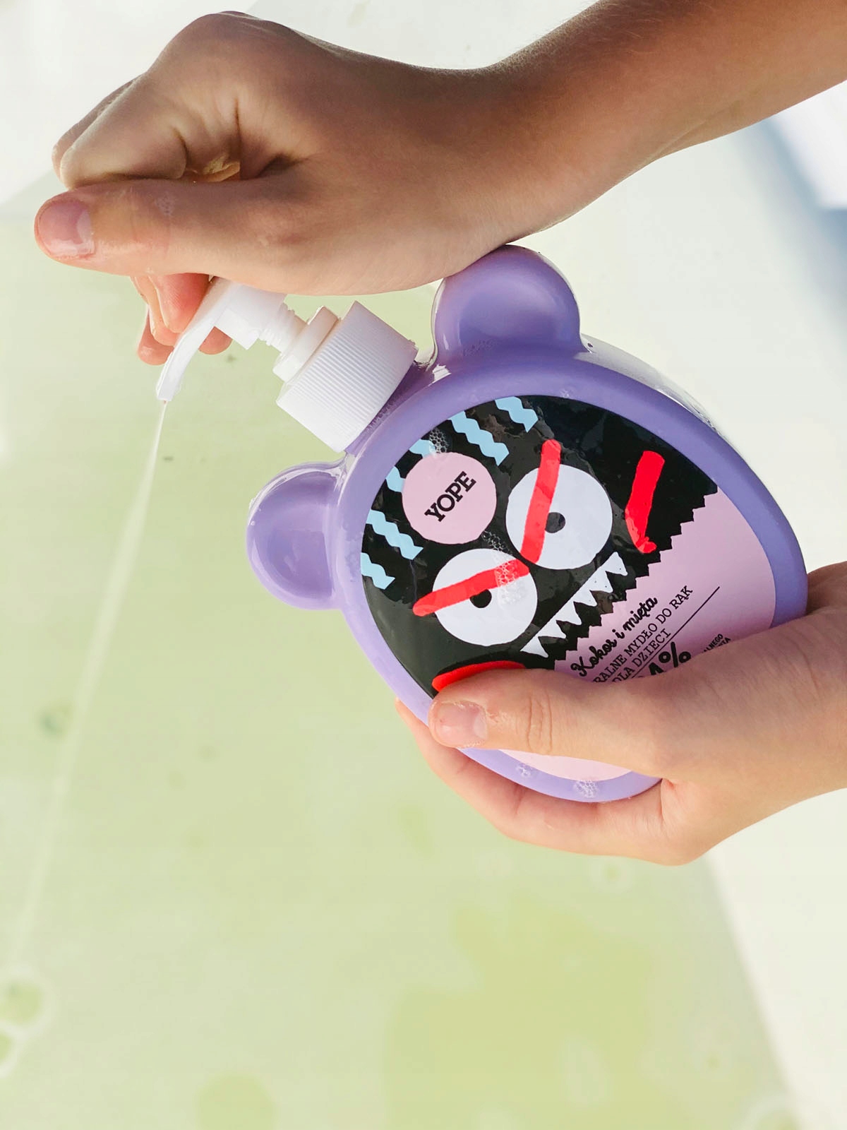 YOPE Naturalne mydło do rąk dla dzieci Kokos i Mięta 400ml Wielkość Produkt pełnowymiarowy