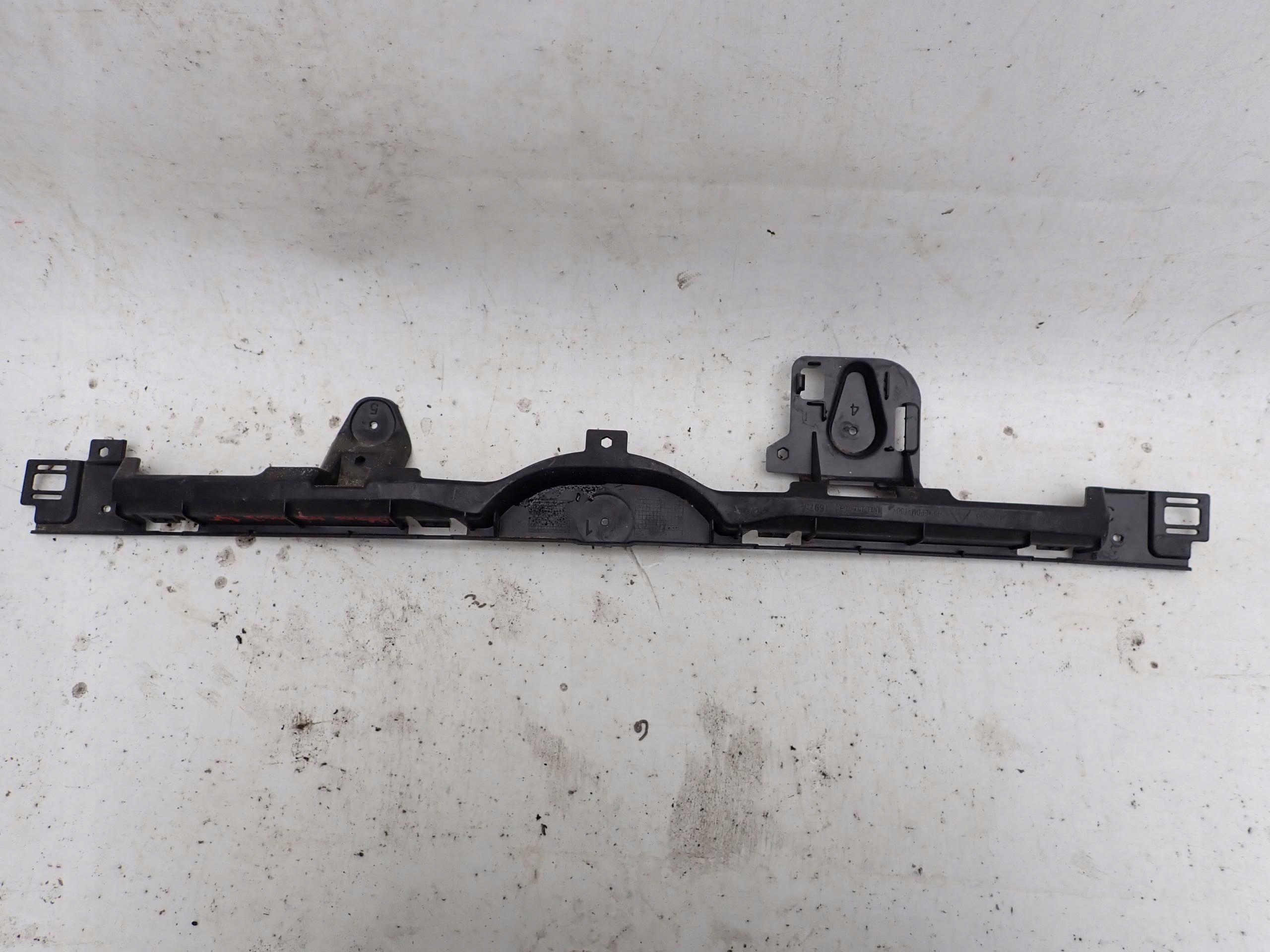 OPEL ADAM 12- Support ABSORBER Support plaque Pare choc Arrière 13356512