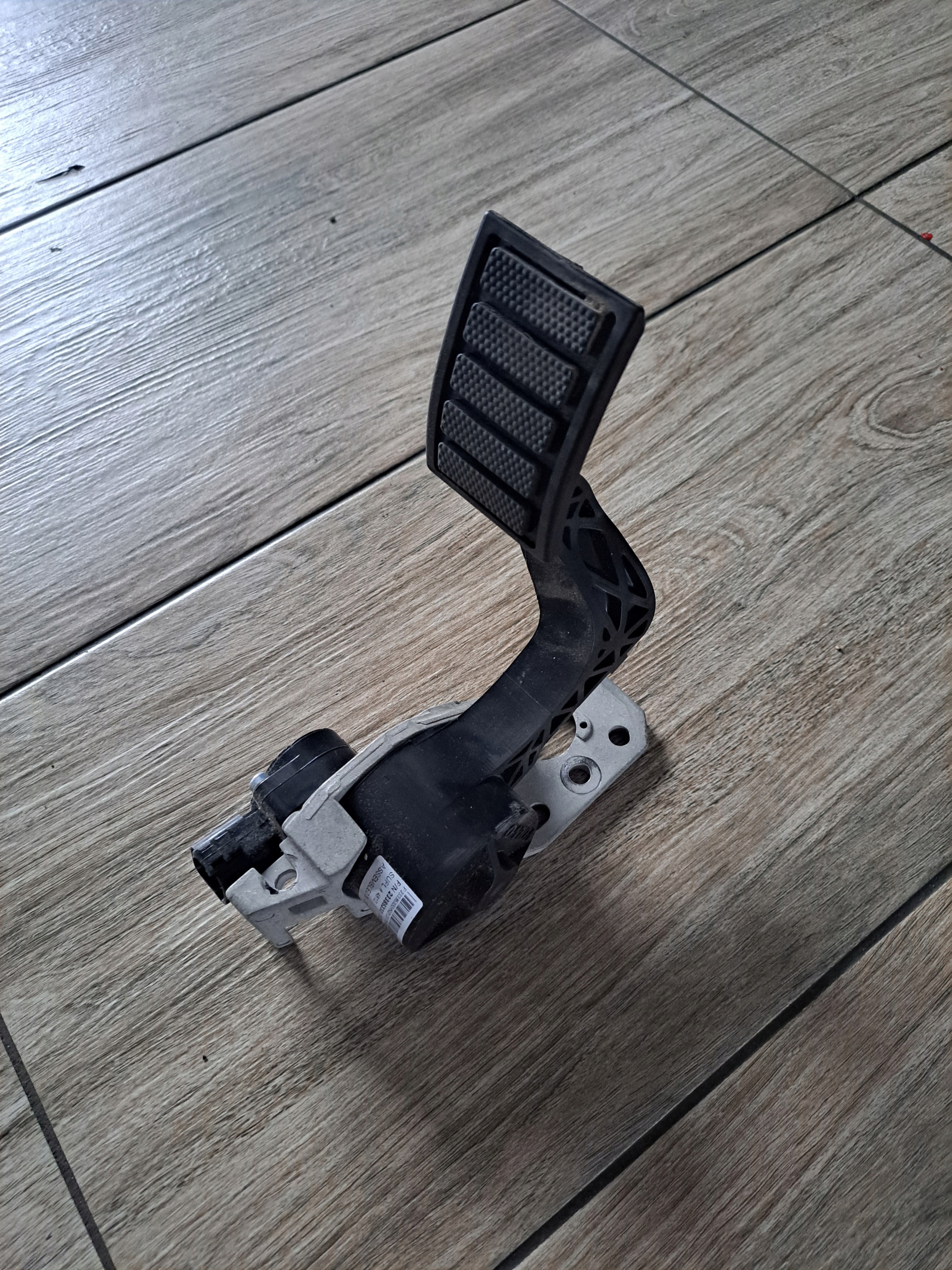 PEDAŁ GAZU POTENCJOMETR VOLVO FH FM MANUAL 6 PINÓW