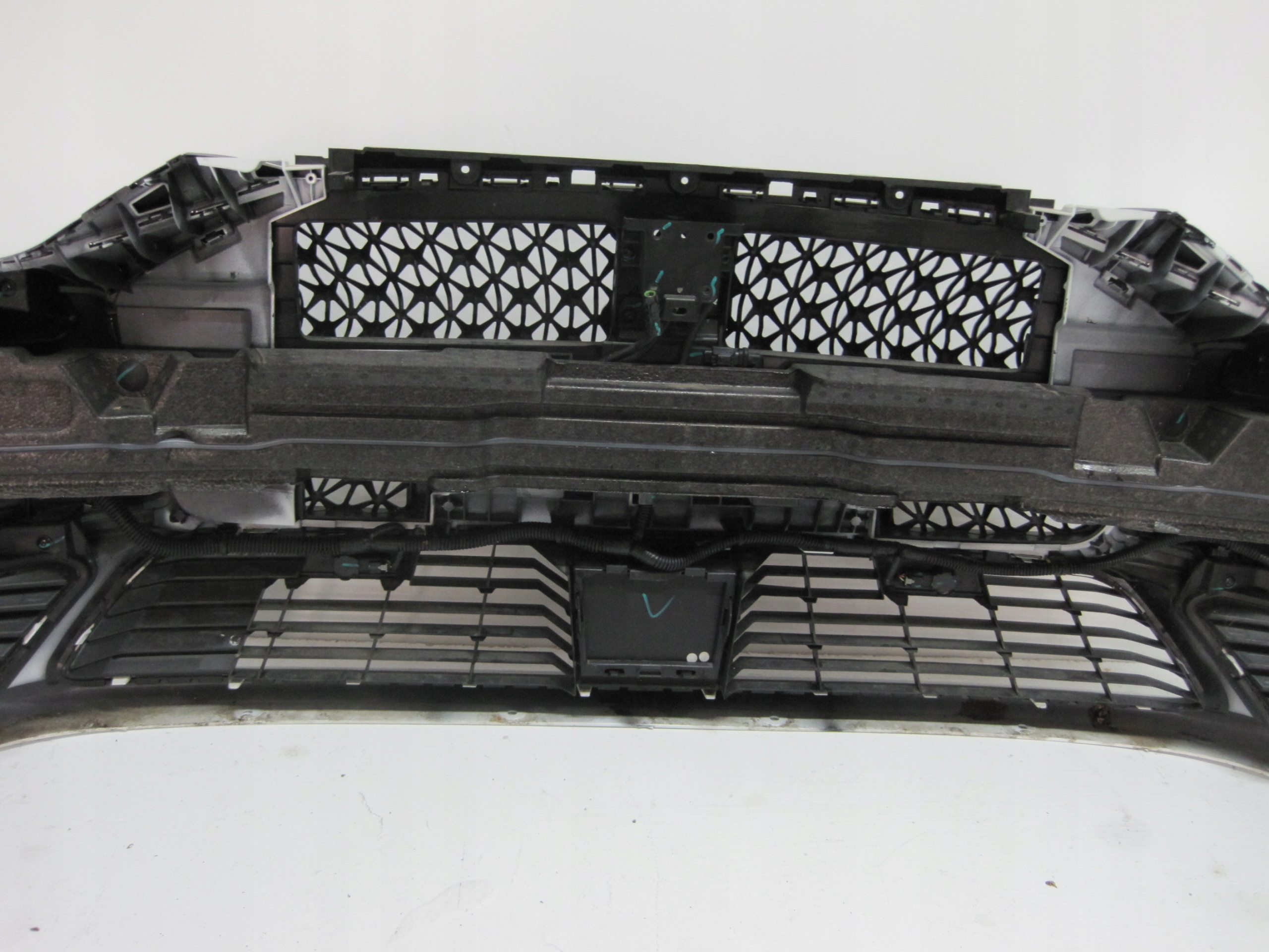 front bumper CITROEN DS9 6 PDC KAMERA front