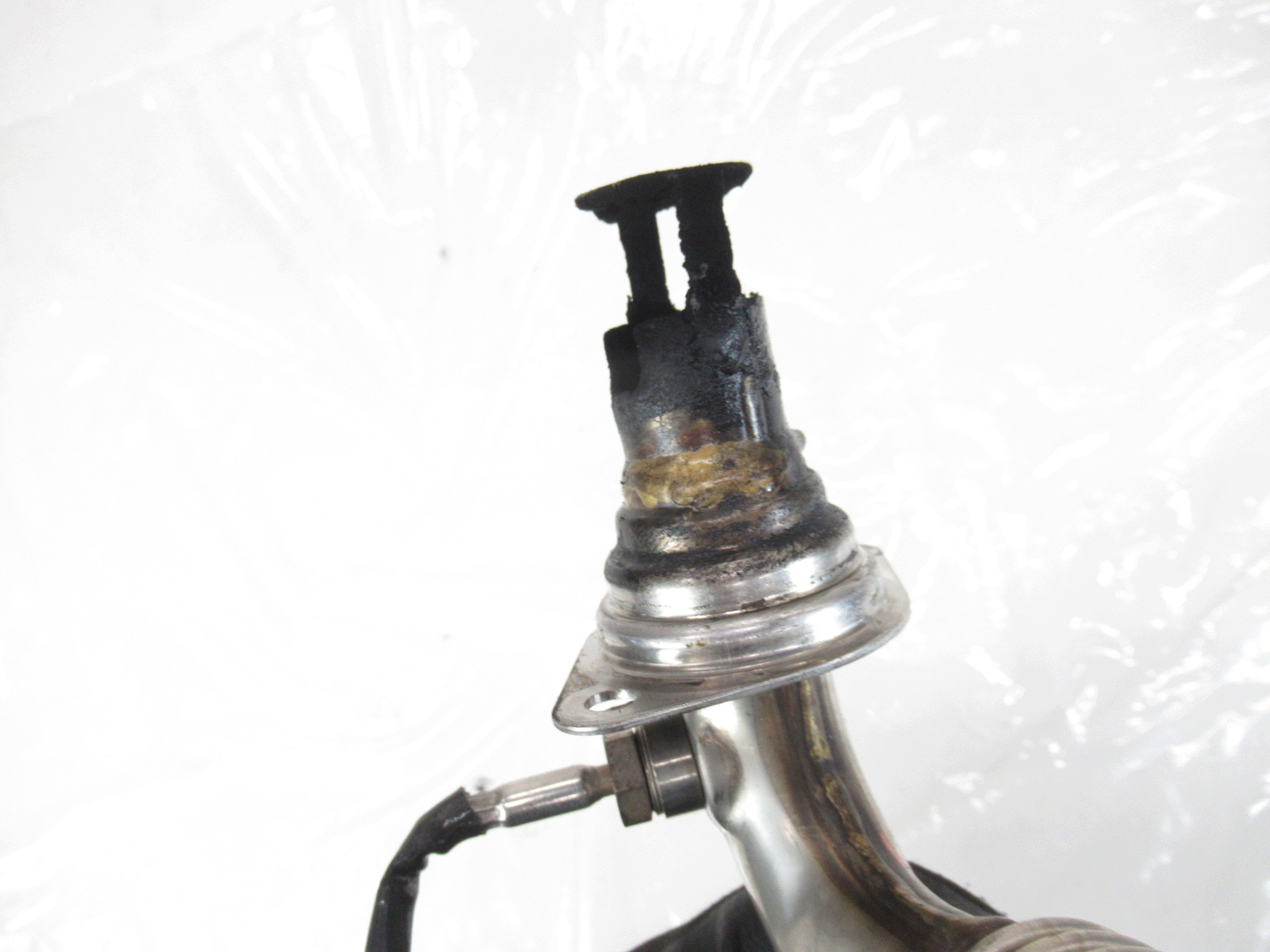 Schlauch Gase EGR des Abgaskrümmers BMW E70 E71 E90 E91 E92 F01 F07 F10 F11 N57