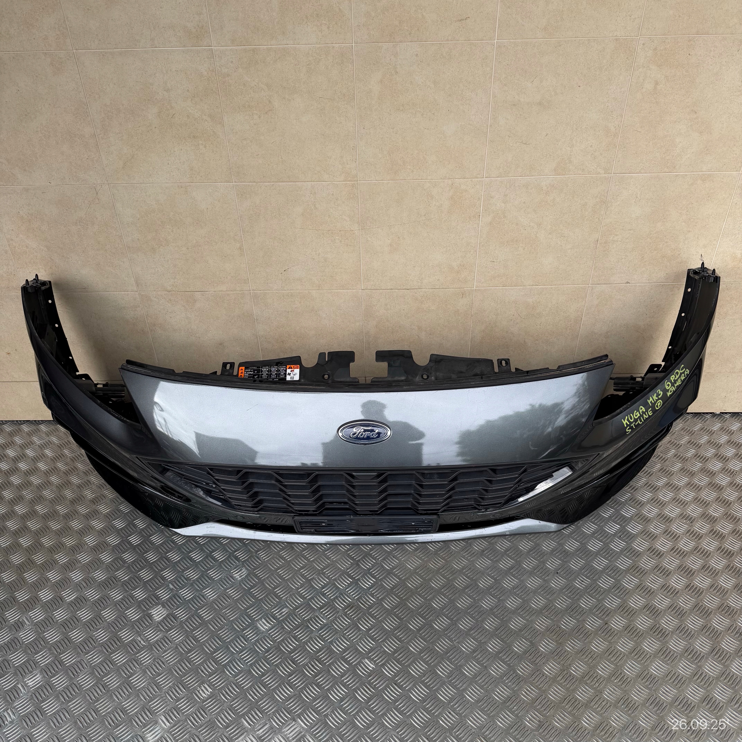 front bumper complete FORD KUGA III MK3 ST-LINE 2023 ROK 6 PDC KAMERA