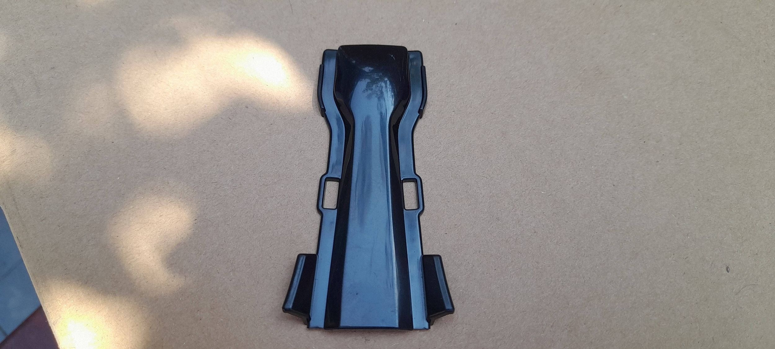 moulding for front grill BMW 7 G11 G12 51137475346