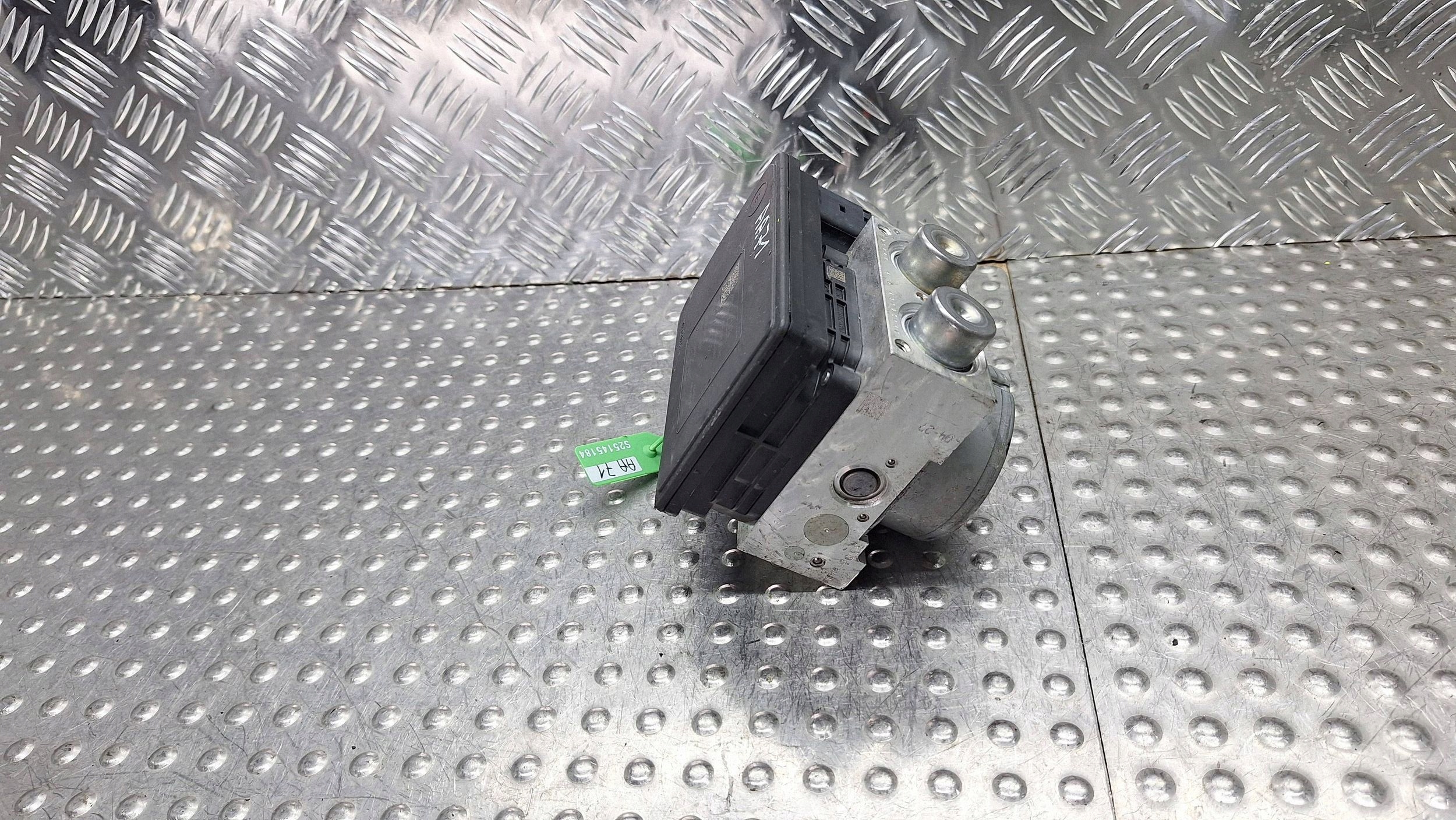 pump control unit ABS 5WA614517BK AUDI A3 8Y LEON IV GOLF VIII OCTAVIA IV