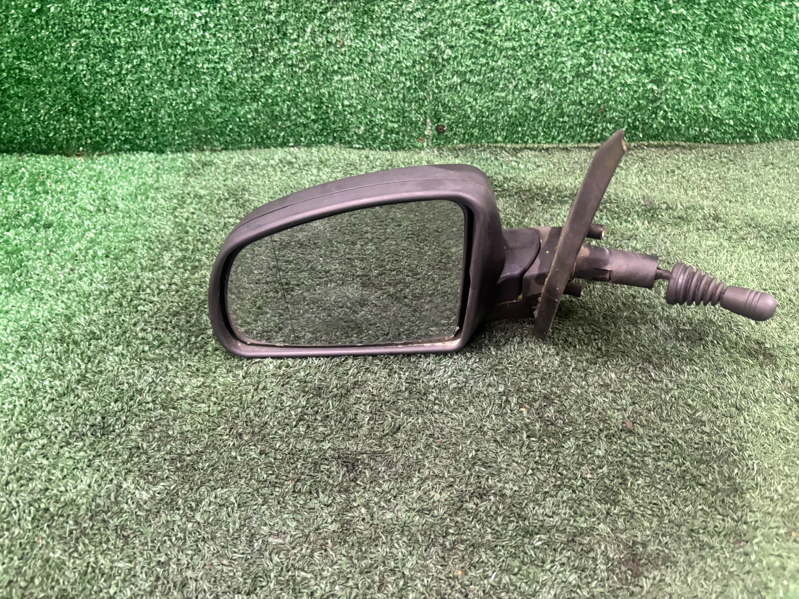 mirror left OPEL MERIVA A