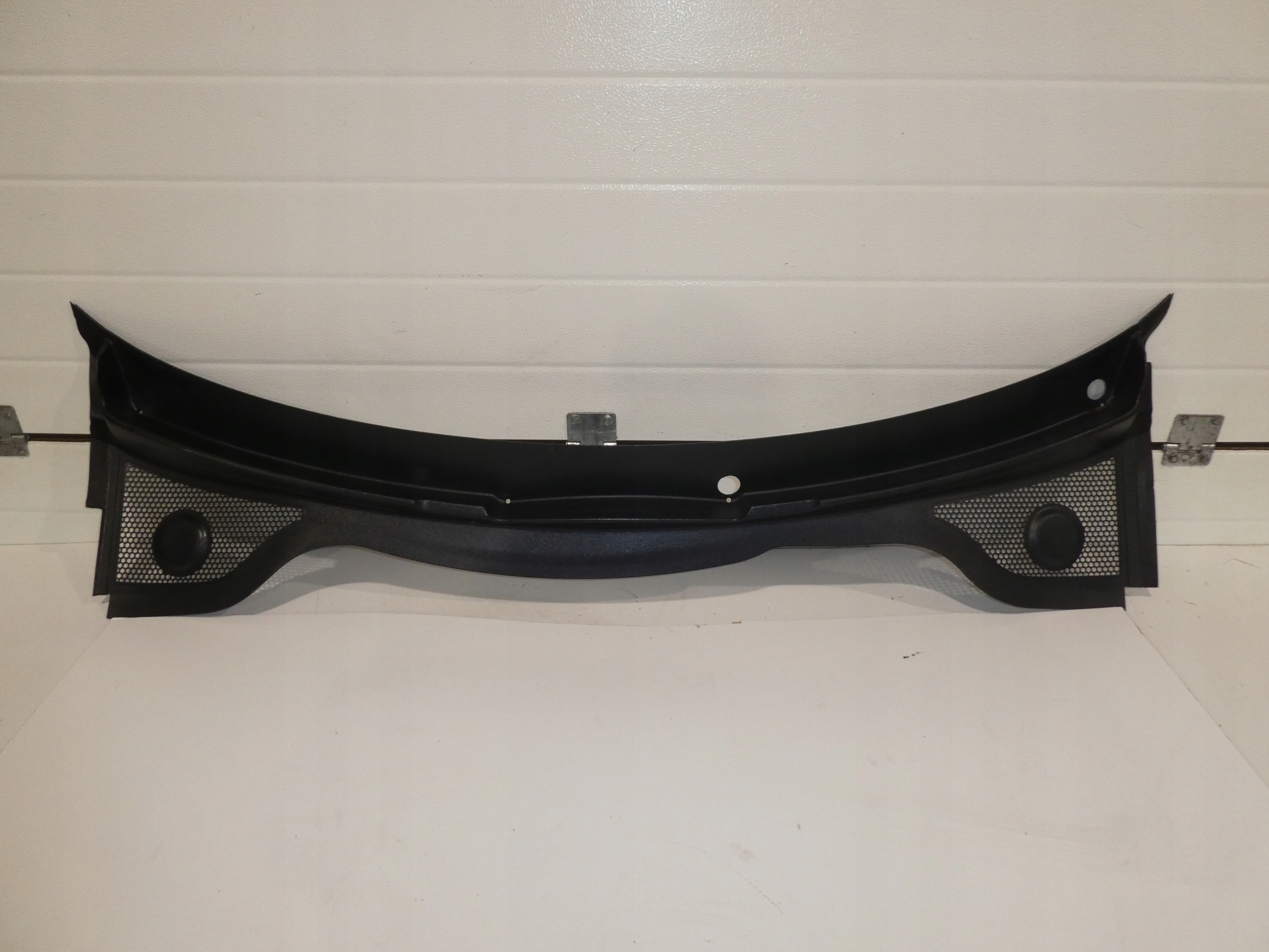 AUDI Q3 МОНТАЖ ПІД СКЛОМ ORYGINALu1819403