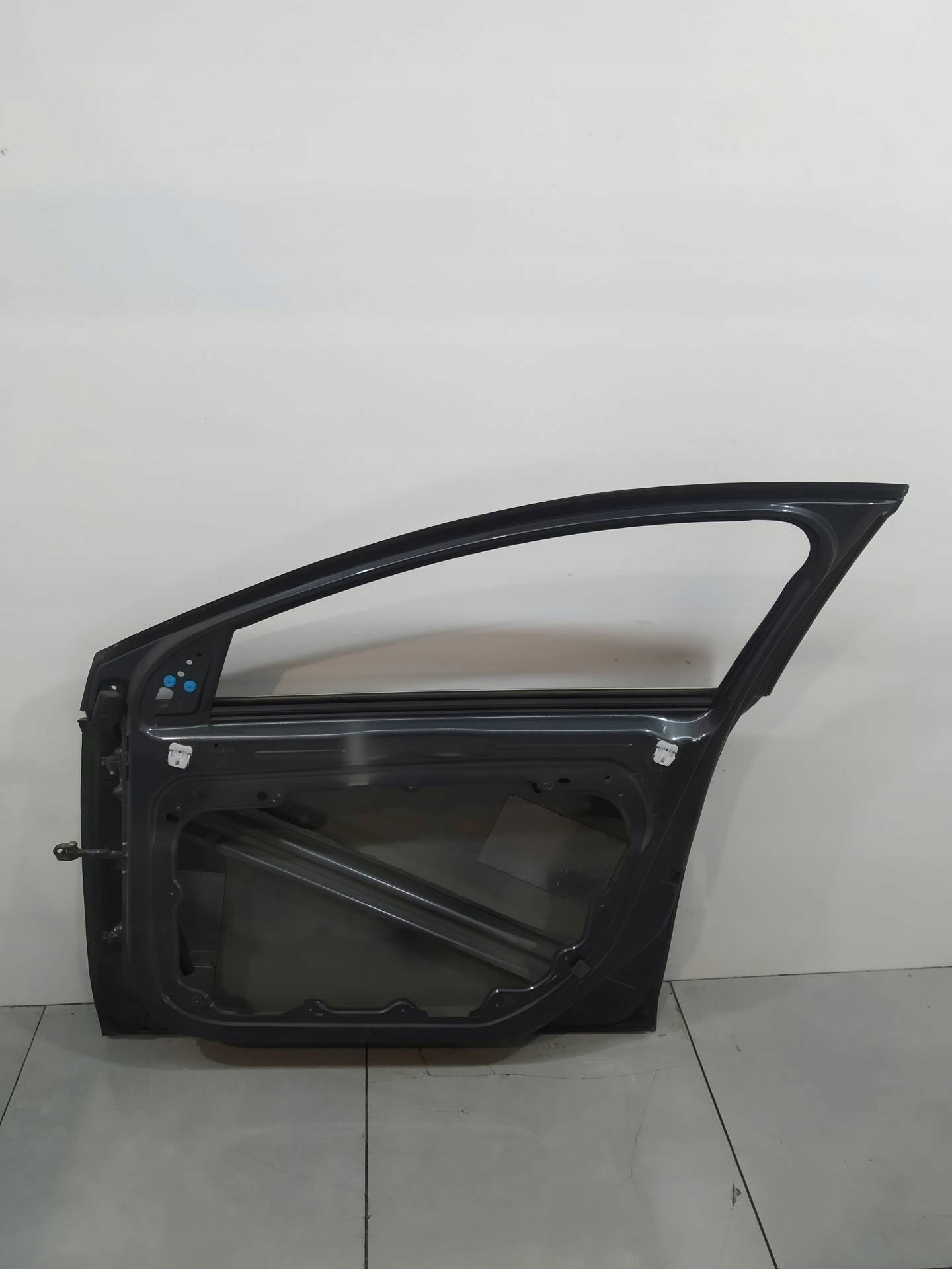 door right front 455-16 Volvo V40 II (2012-2019)