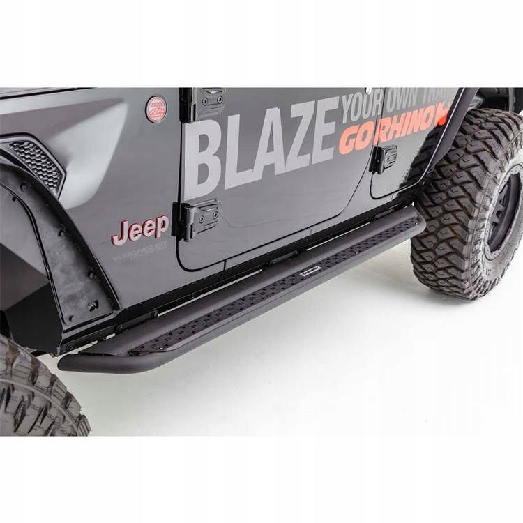 Progi boczne stopnie stal Dodge RAM 1500 19
