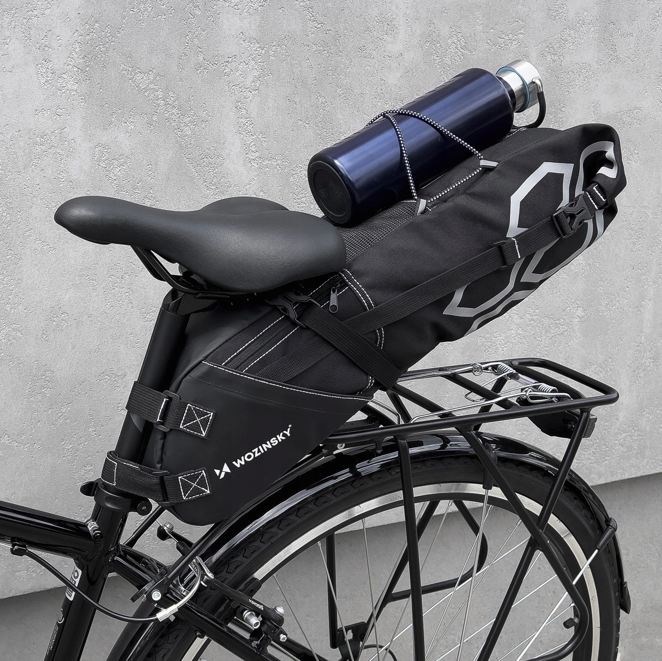 SAKWA ROWEROWA WOZINSKY DUŻA POJEMNA TORBA NA ROWER POD SIODEŁKO 12L Kolor dominujący czarny