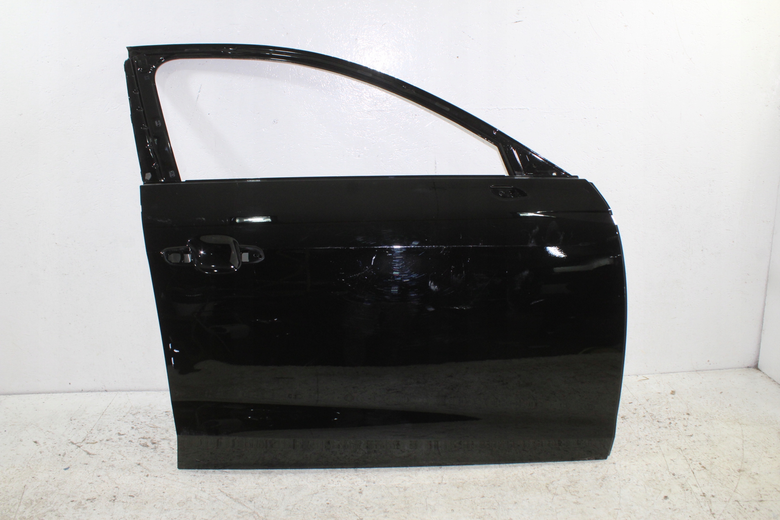 Audi A4 B9 lift door right front front