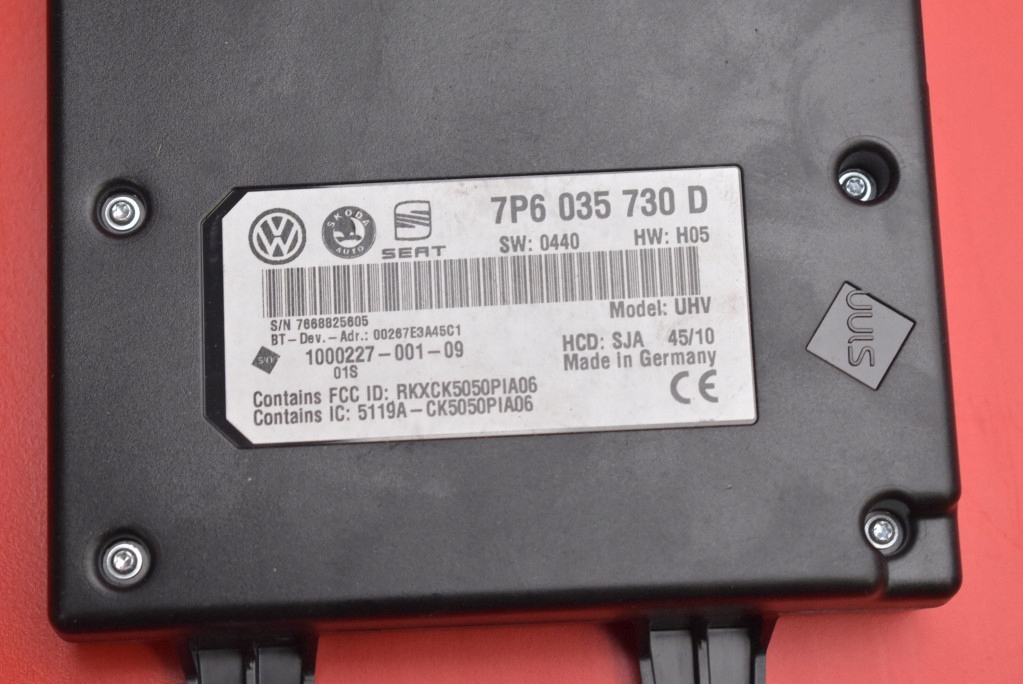 control unit module BLUETOOTH 7P6035730D VW PASSAT B7 10-15