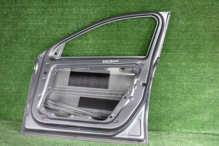 MERCEDES GLA W156 156 door right front front