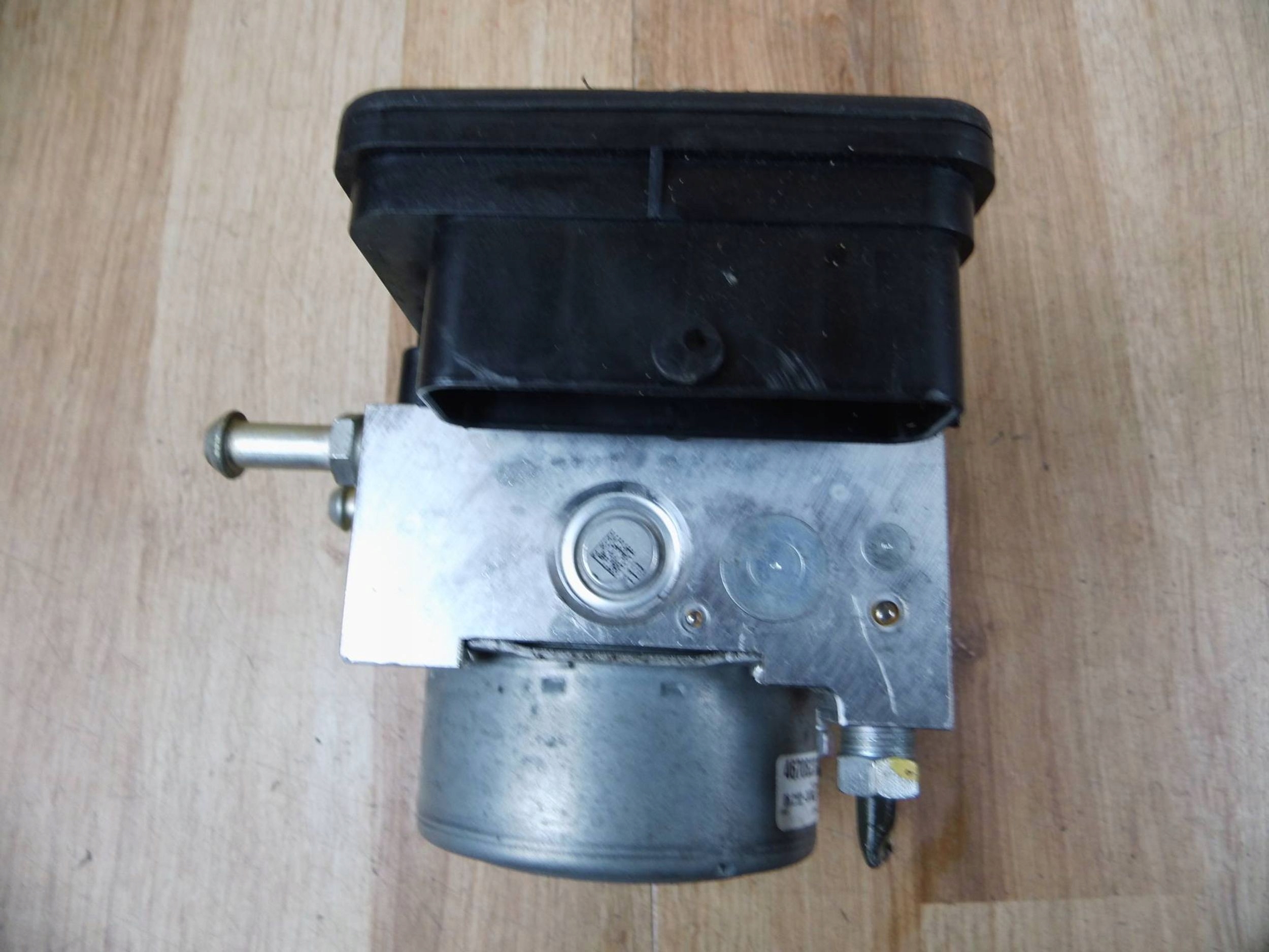 Mitsubishi Outlander III Pompa ABS 4670B233